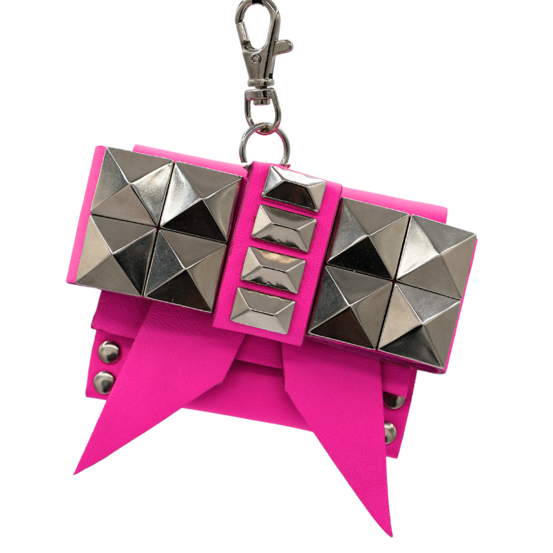 스터드 핫핑크 동전 지갑