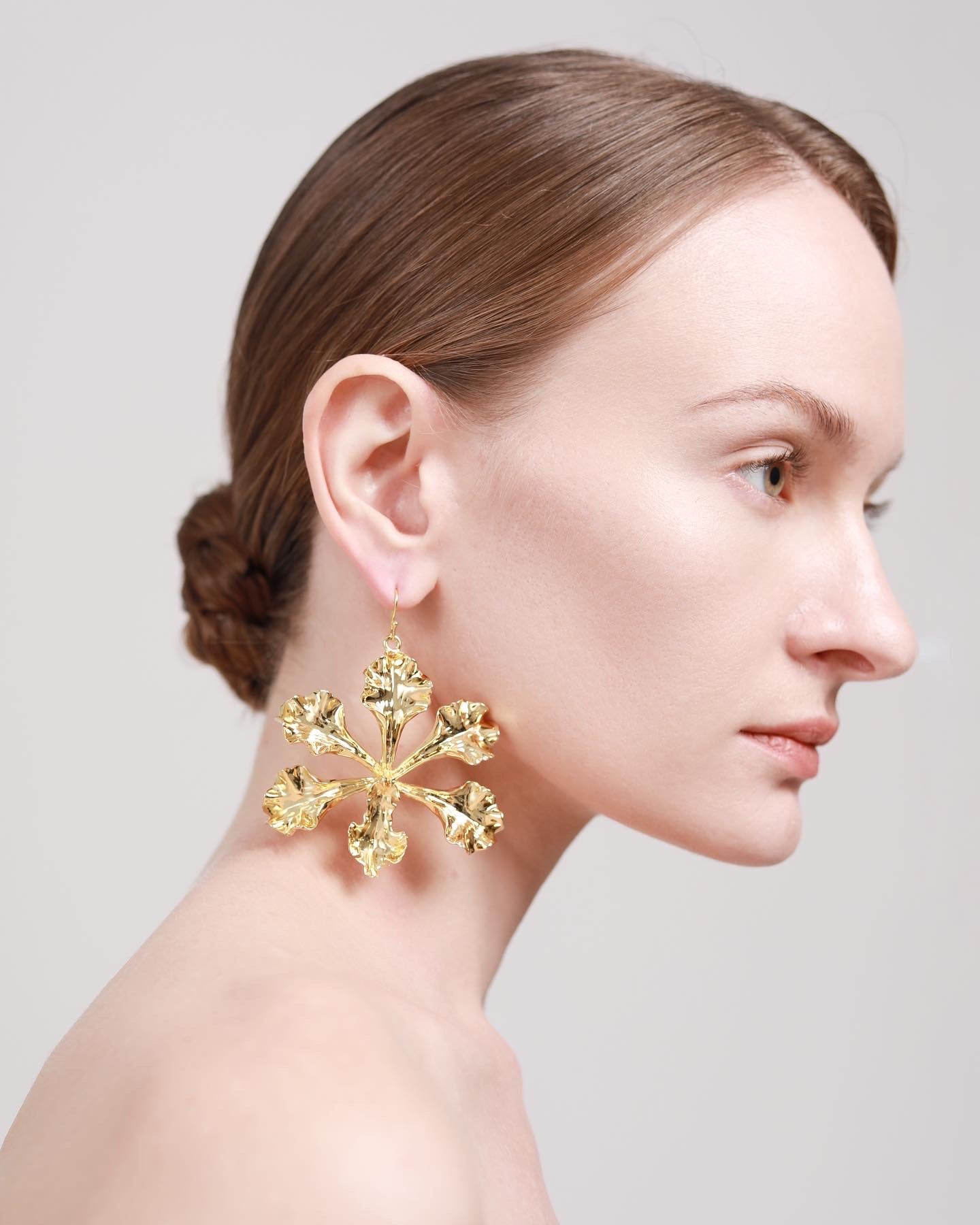 'Xeno-Orchid' Gold Earring