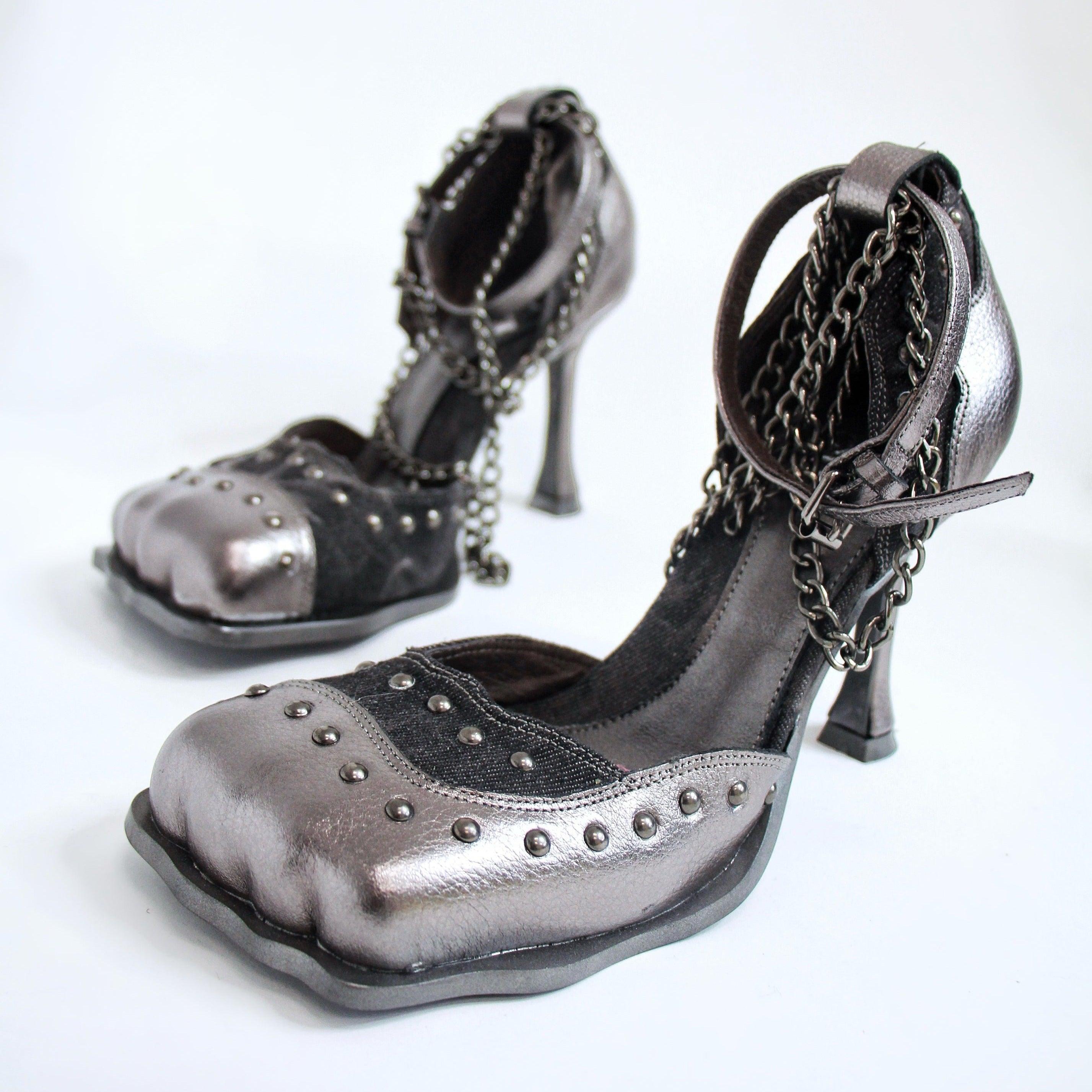 Dark Gray 4 Toe Pump