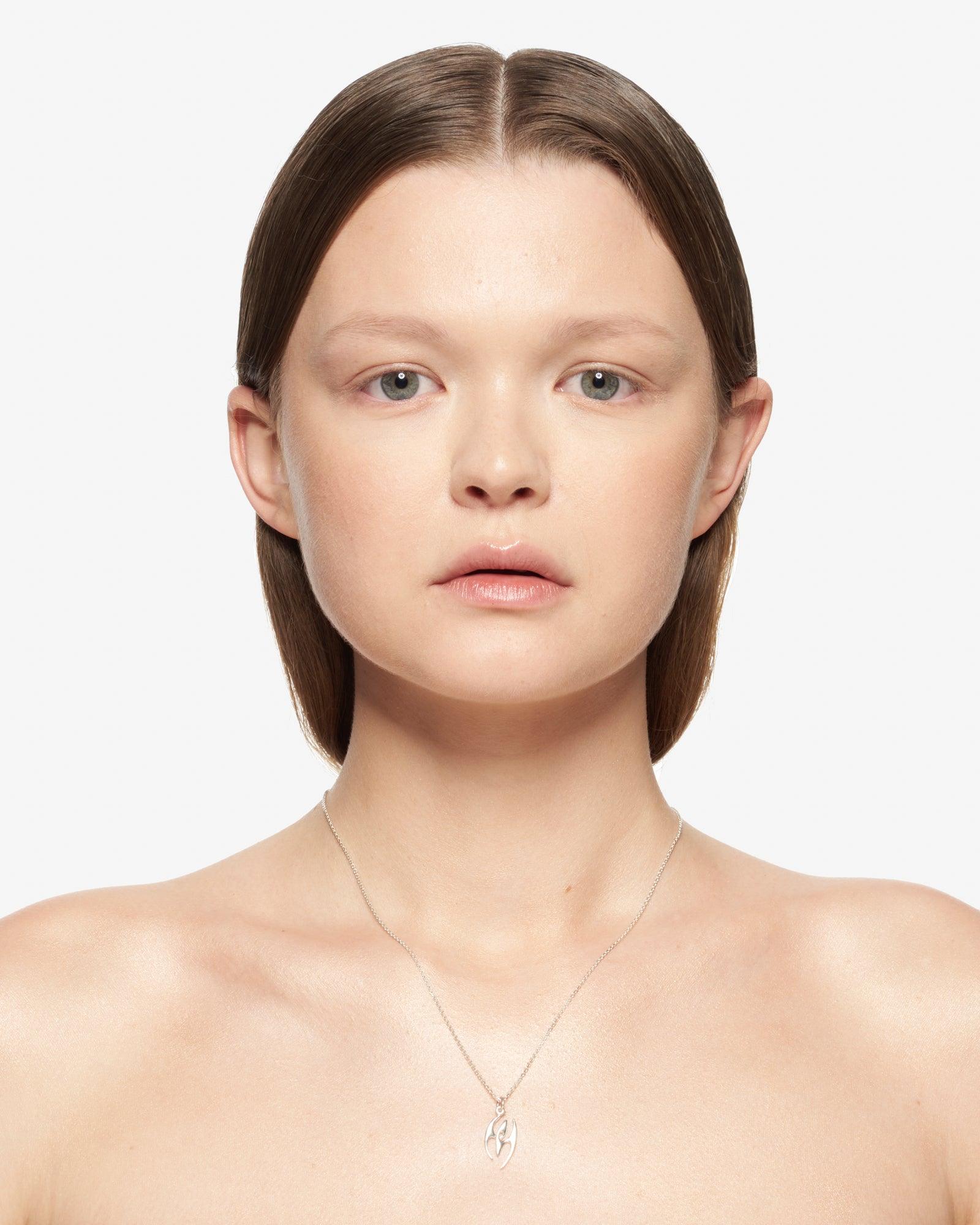 실버 펜던트 목걸이