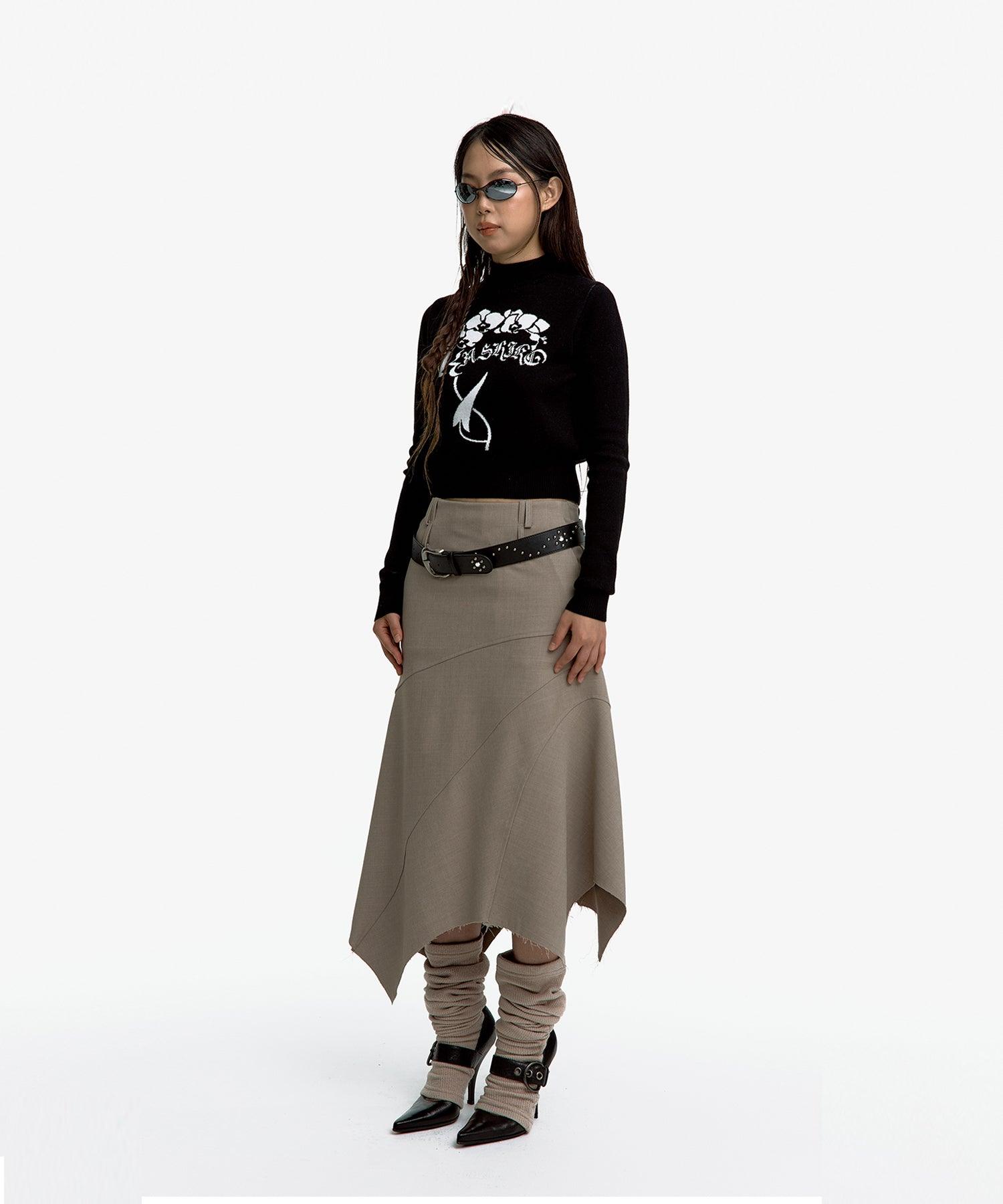 Paneled Gored Skirt in Black