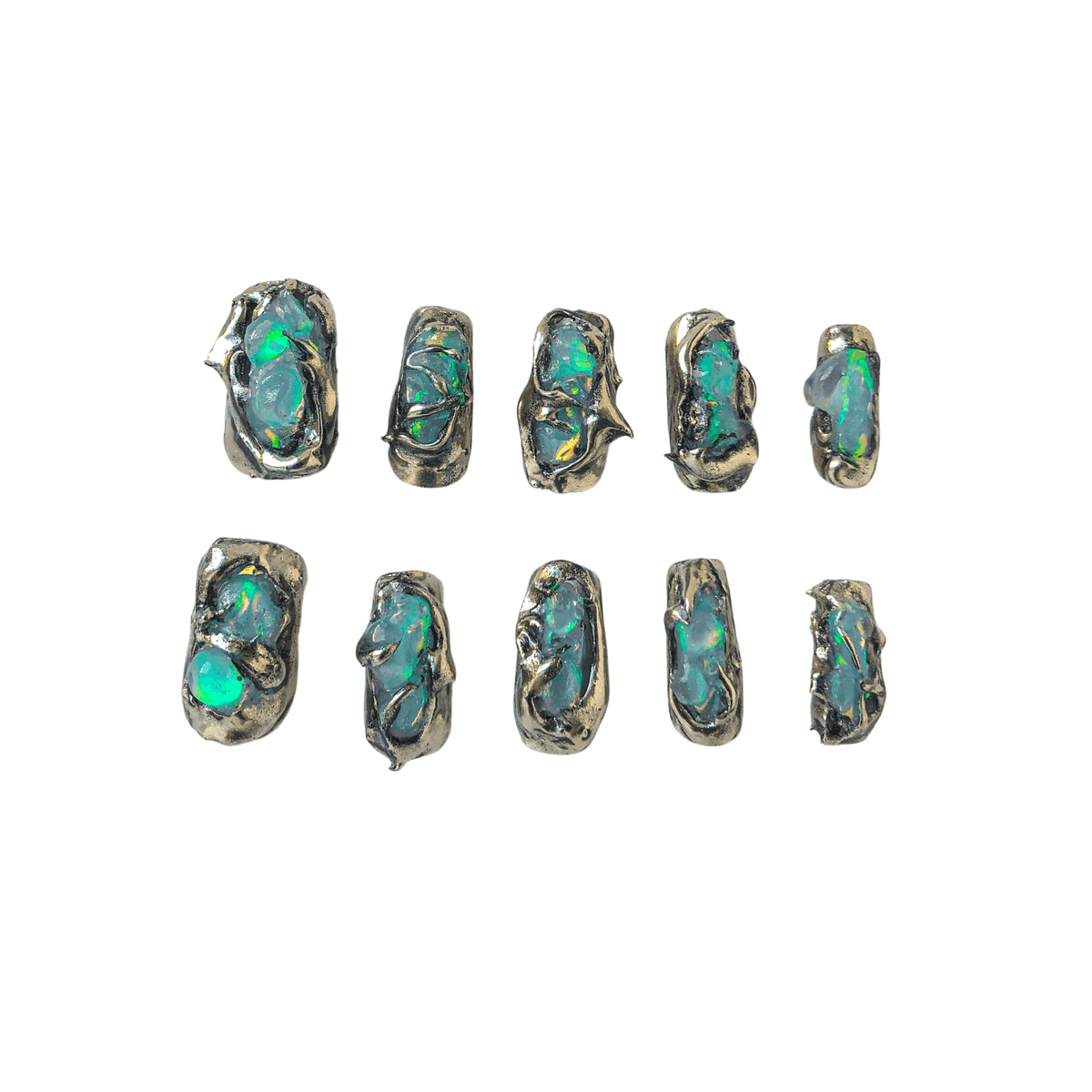 Blob Chrome Nails in Aquamarine