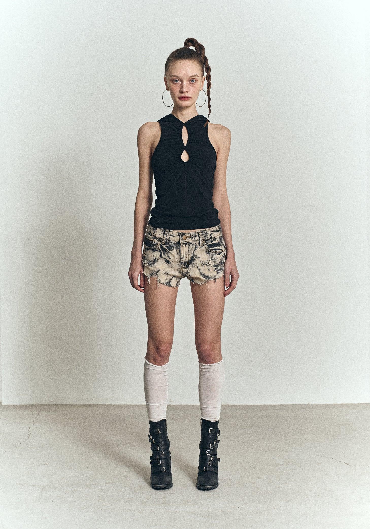 블랙홀 민소매 후드 티셔츠