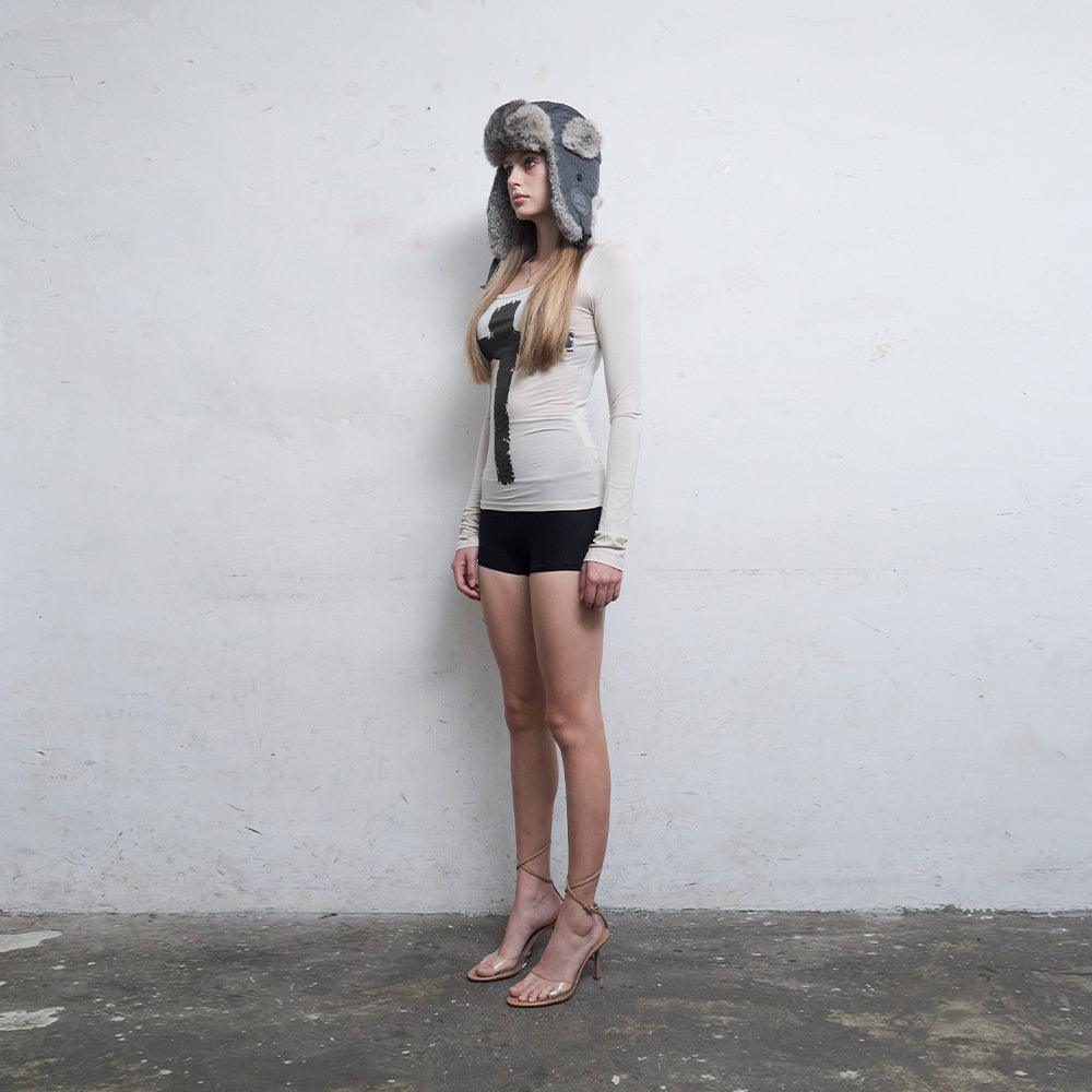 베이지색 긴급 긴팔