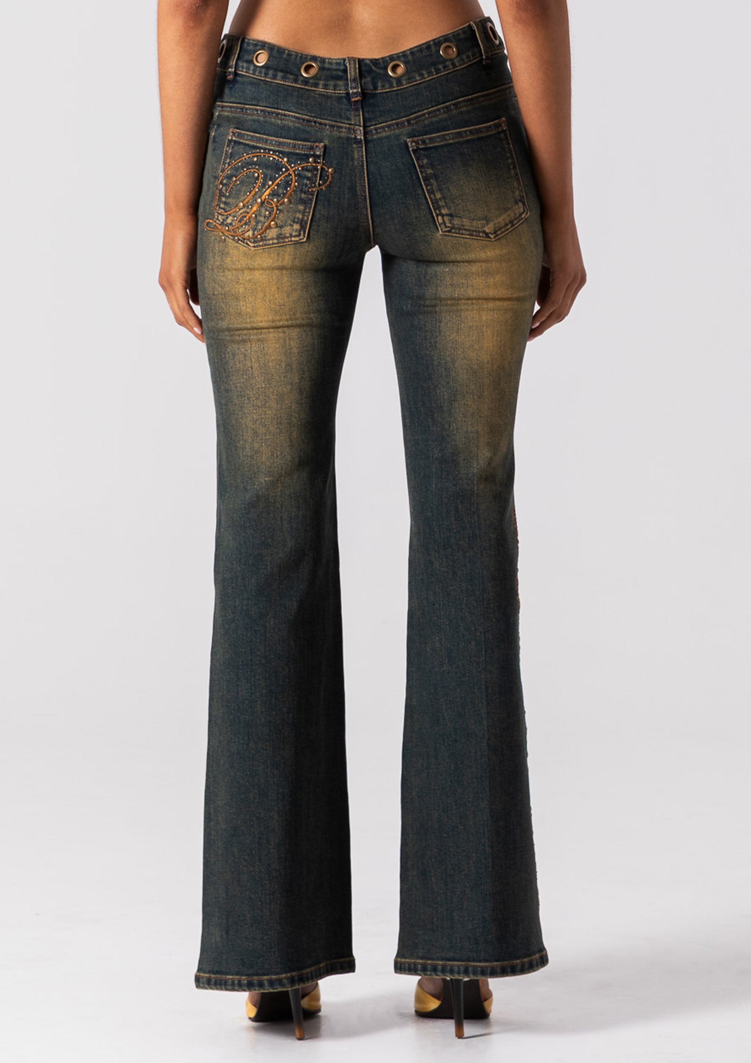 Venus Jean in Ember