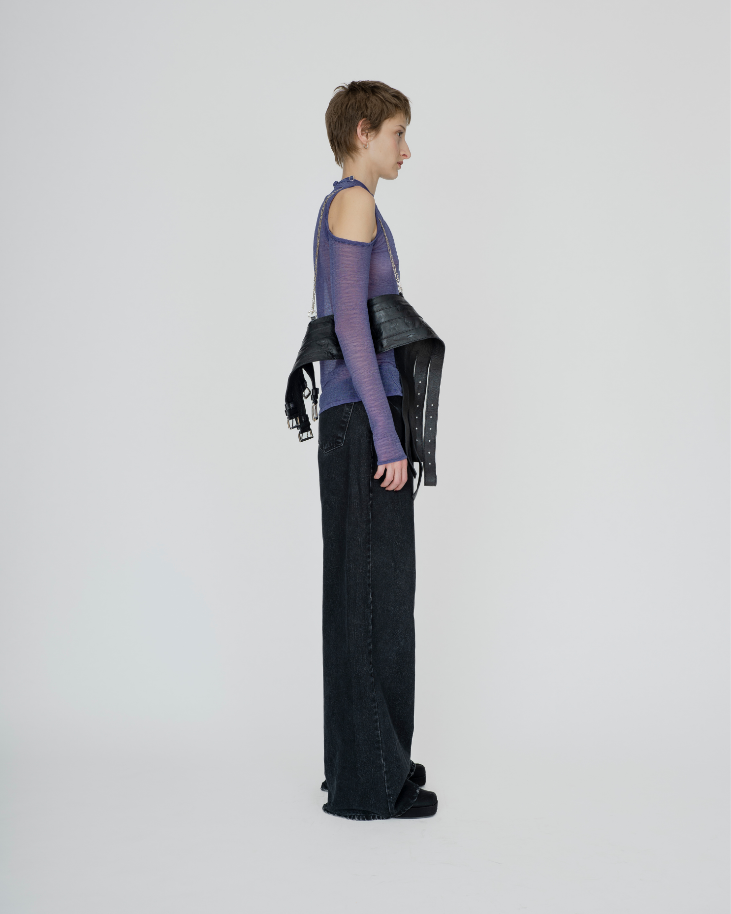 Belt Clutch in Black