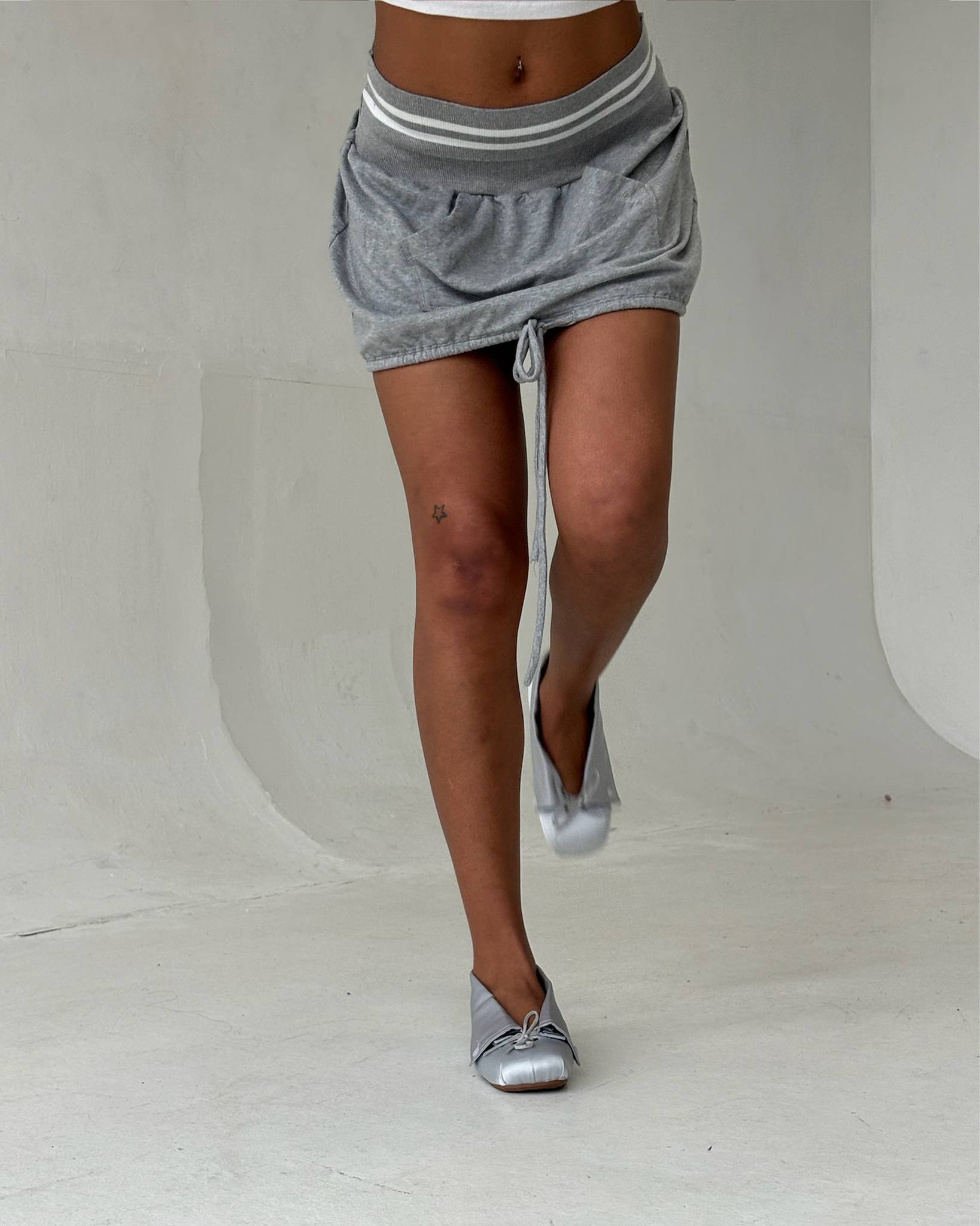 The Camille Ballerina Flat in Powder Gray