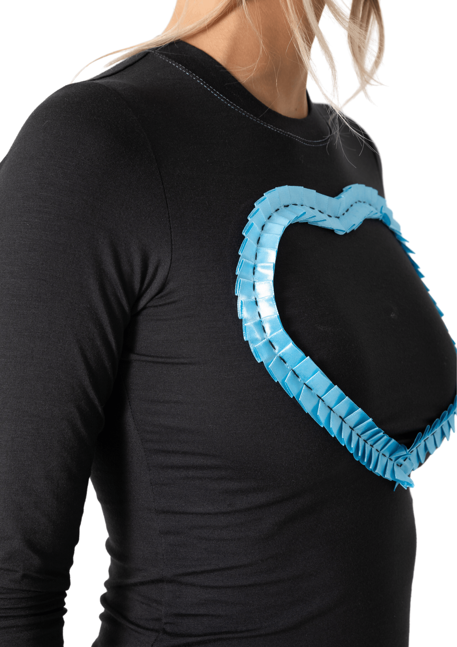 에보니 롱슬리브