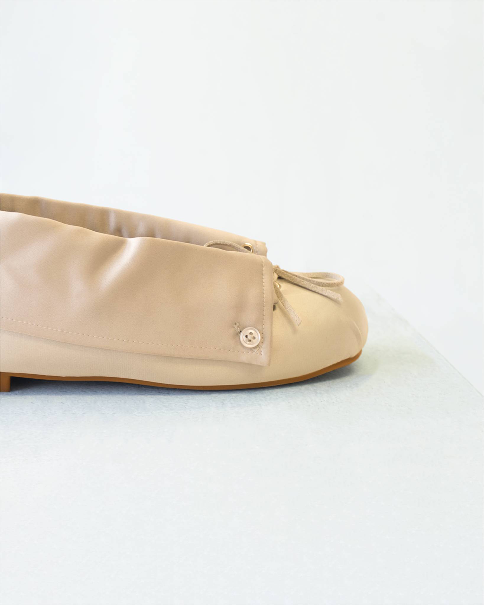 The Camille Ballerina Flat in Powder Gray