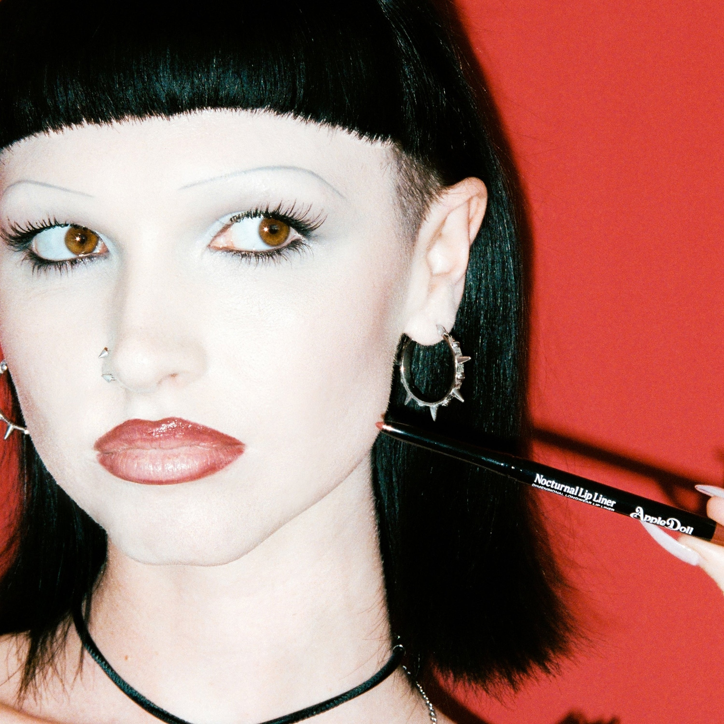 녹터널 립 라이너