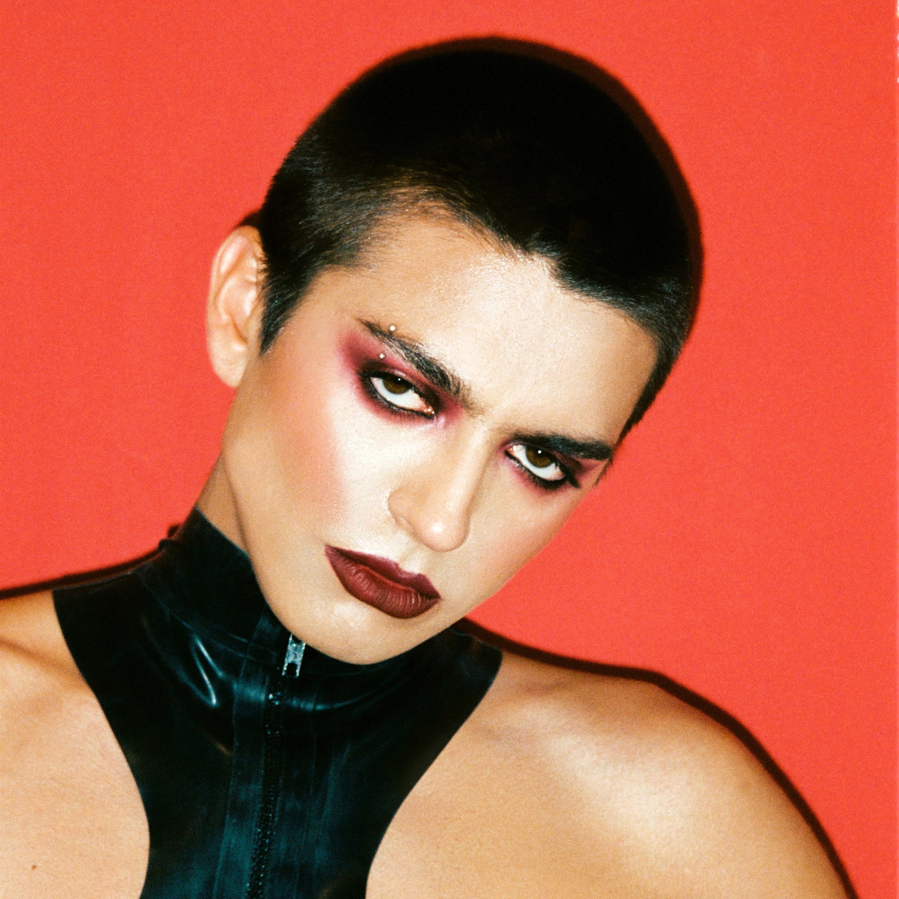 녹터널 립 라이너