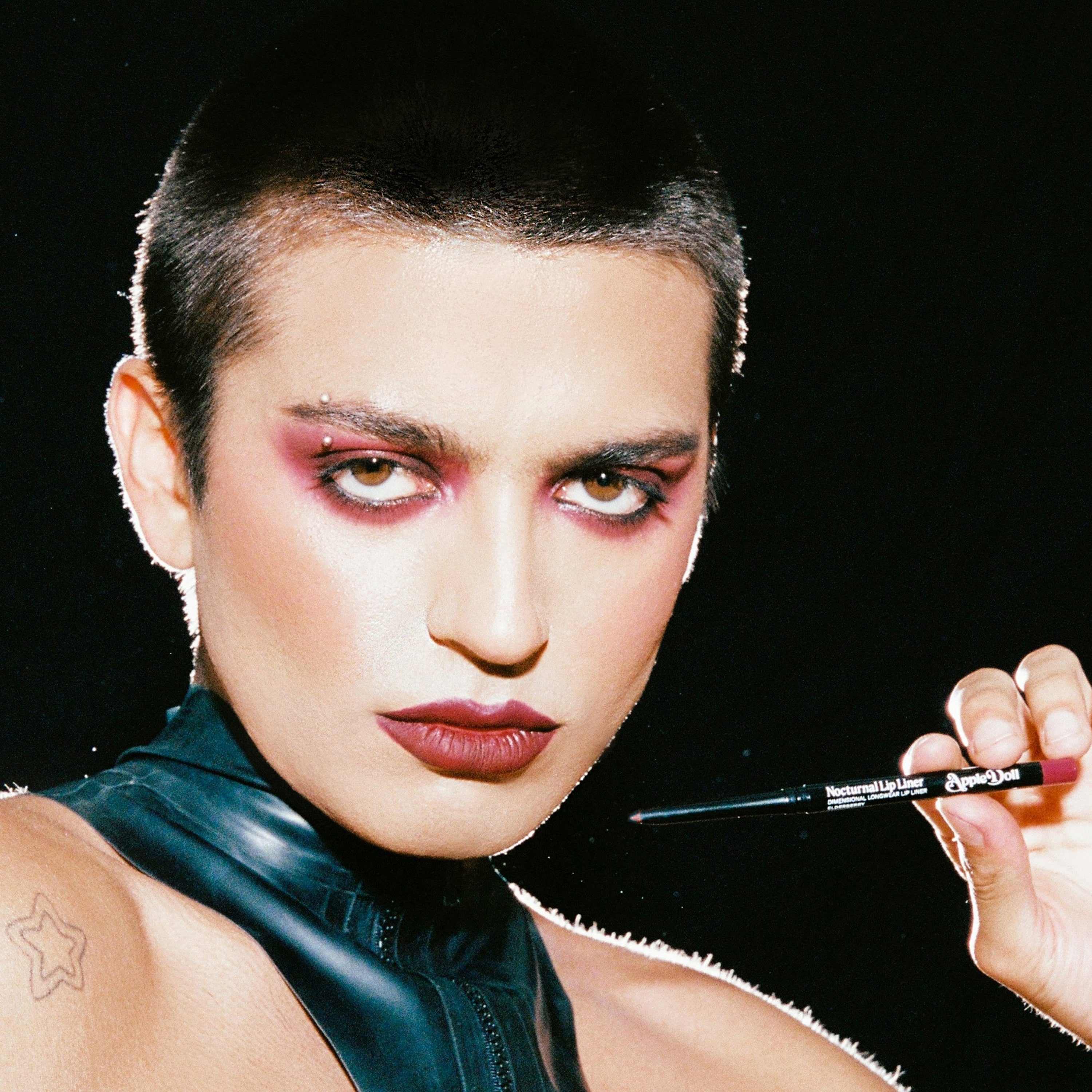 녹터널 립 라이너