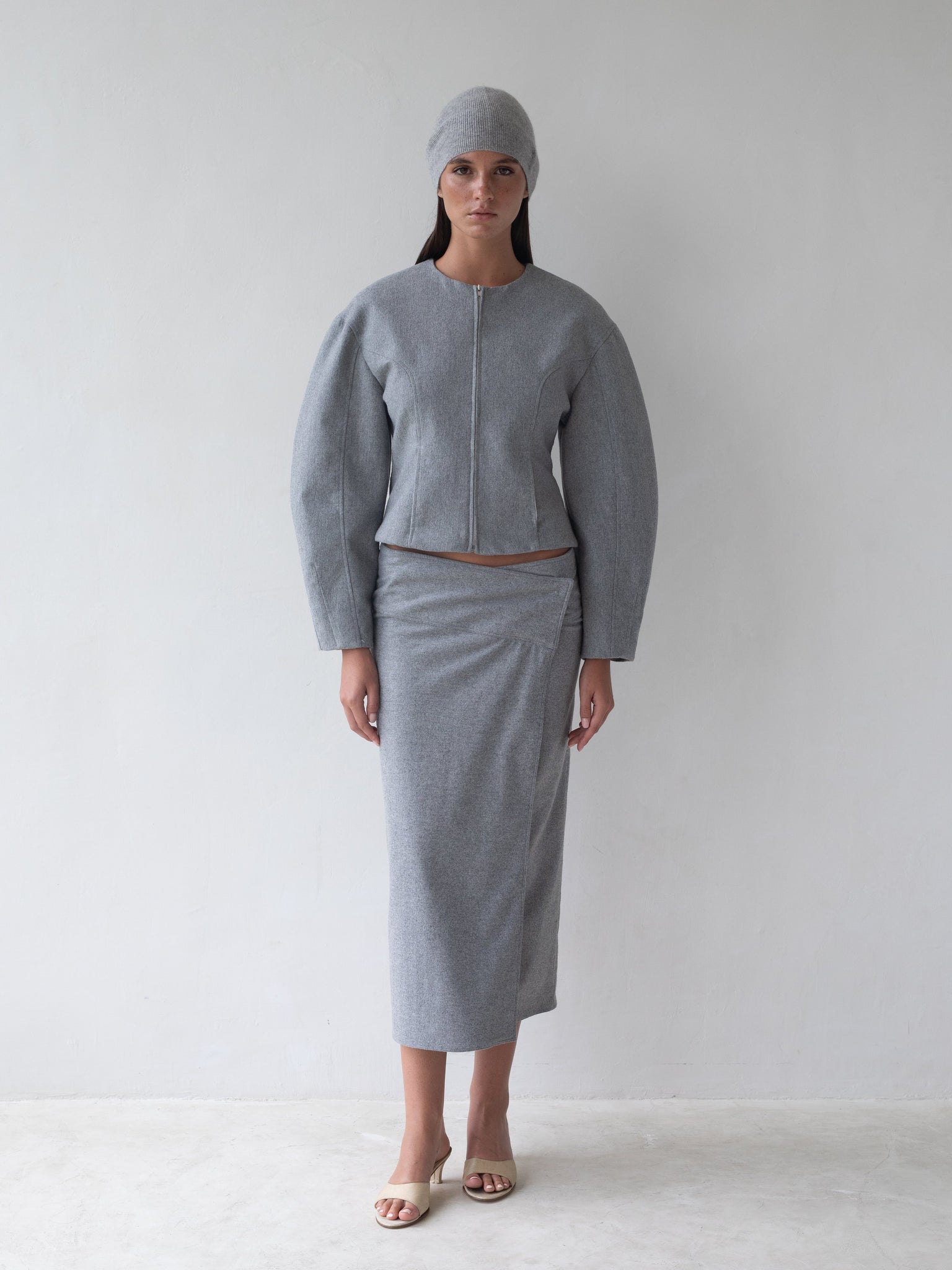 Summit Jacket in Grey