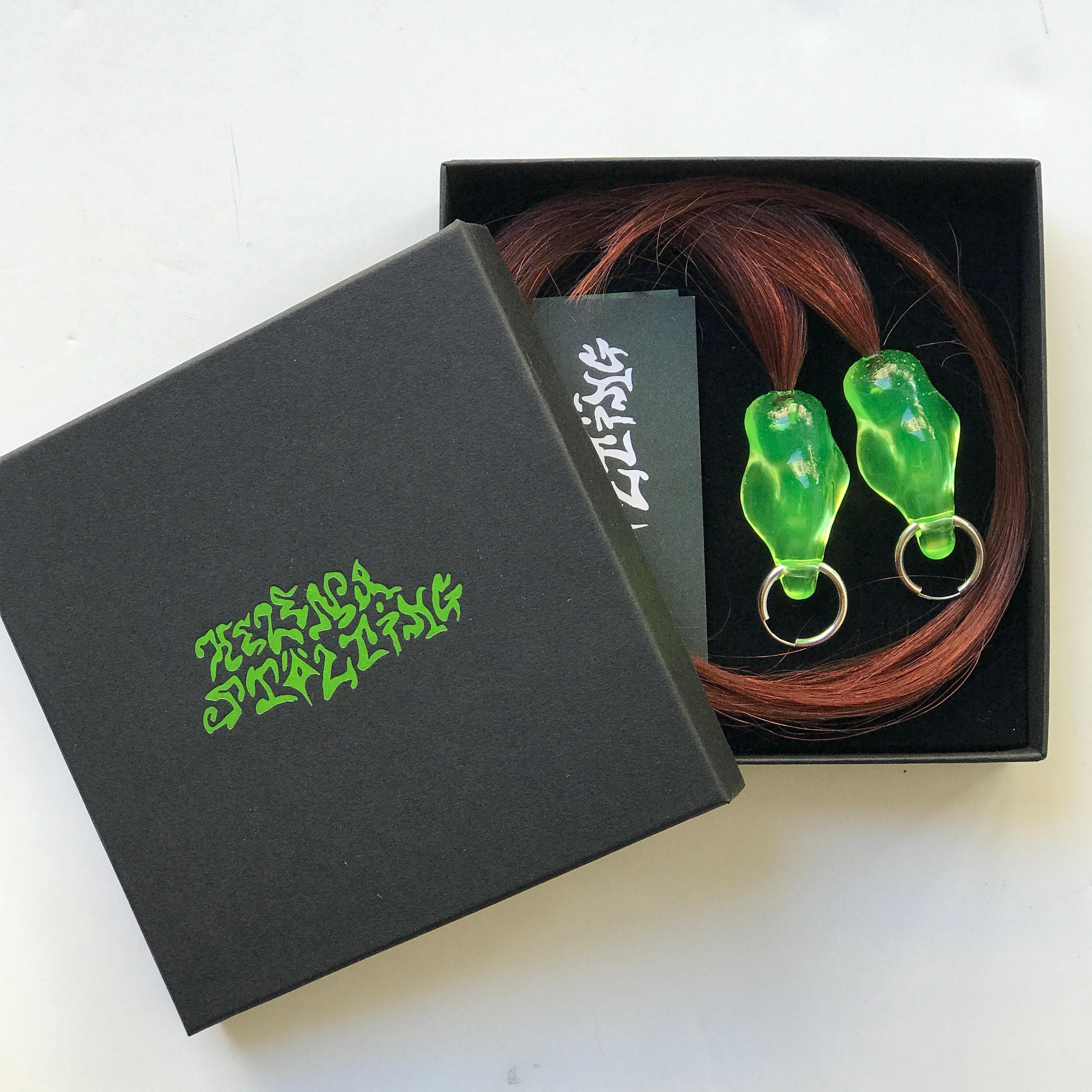 Blob Earrings in Green/Maroon