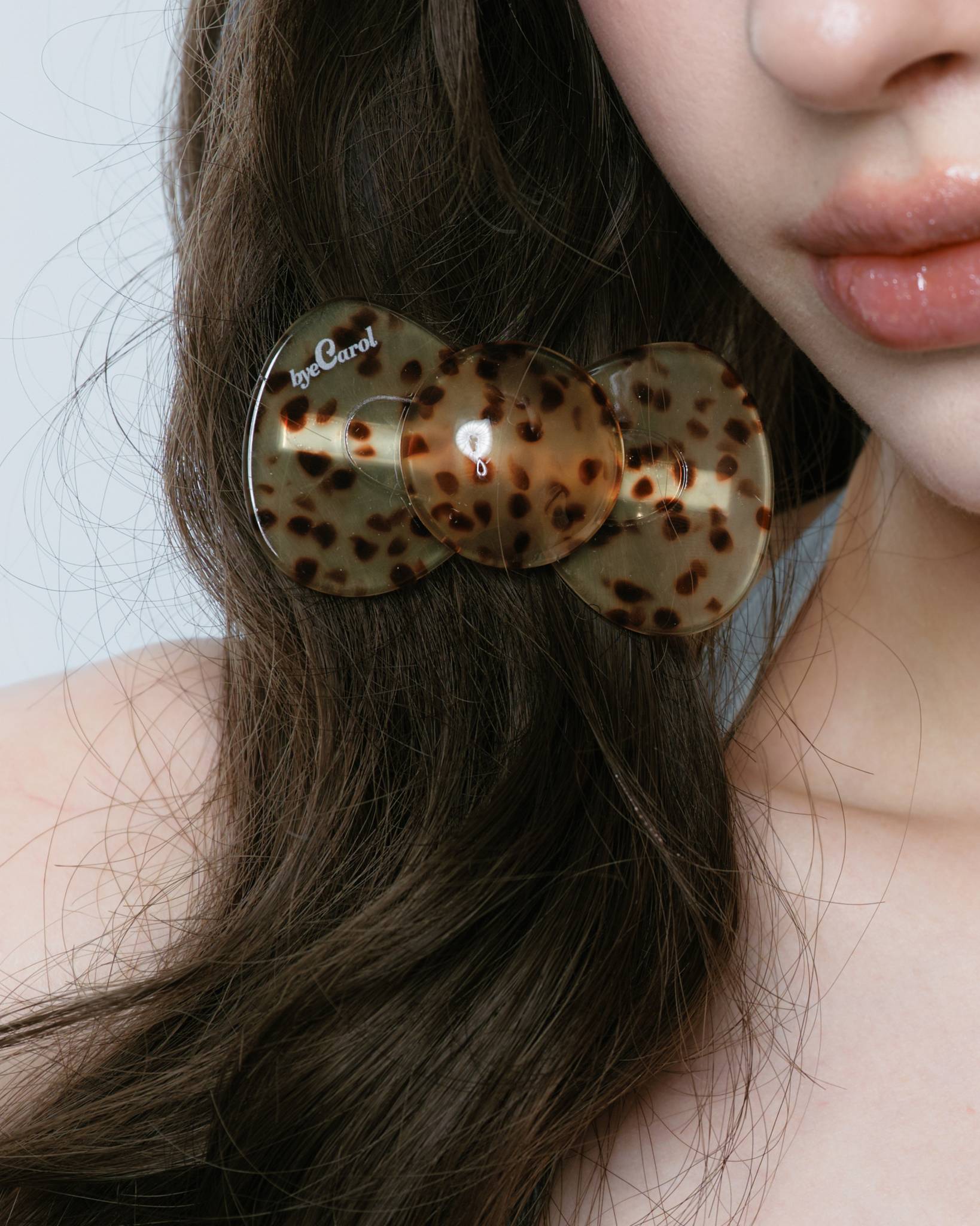 Bow Hairclip in Leopard