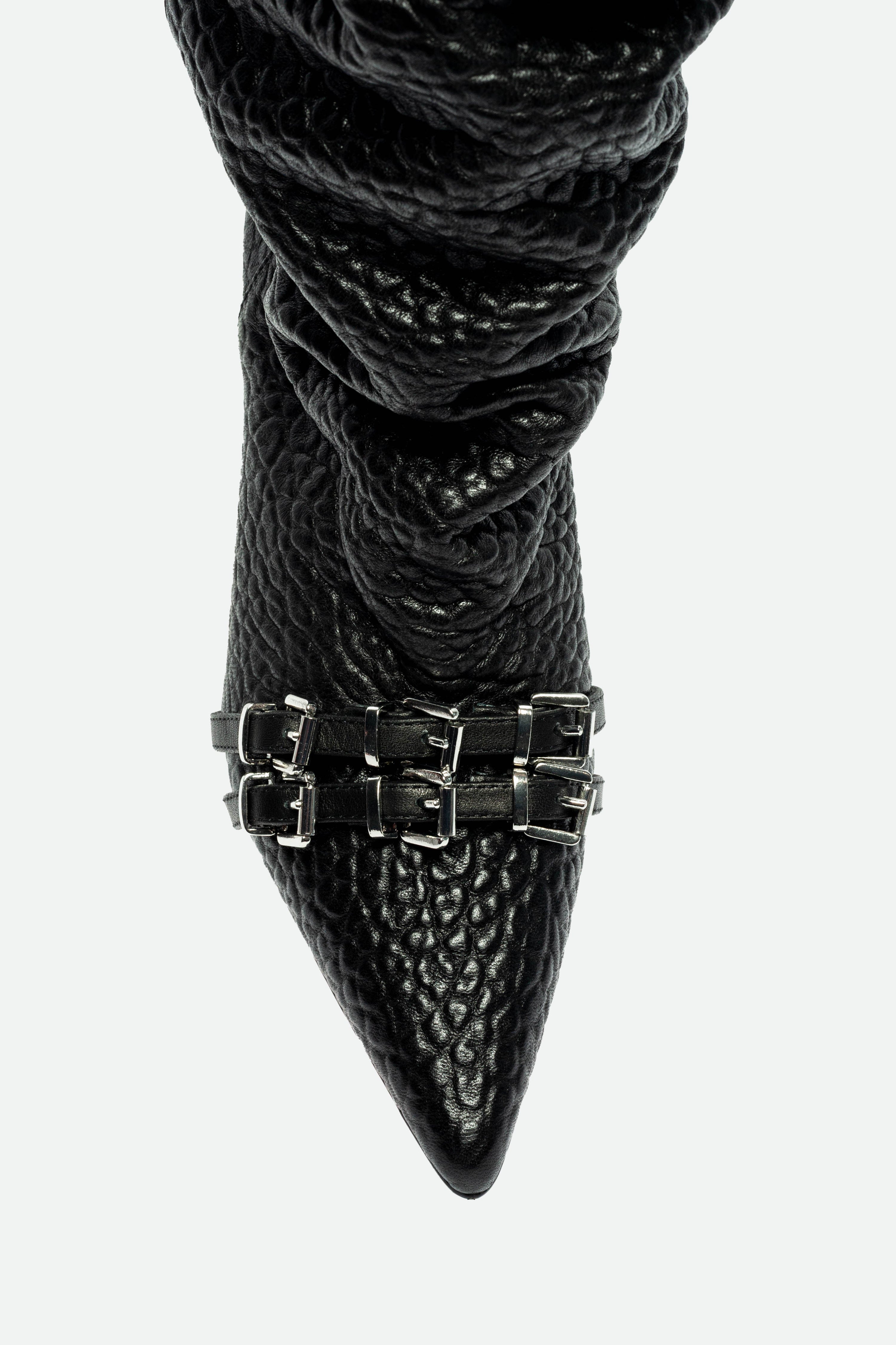 Choom Black Pebbled