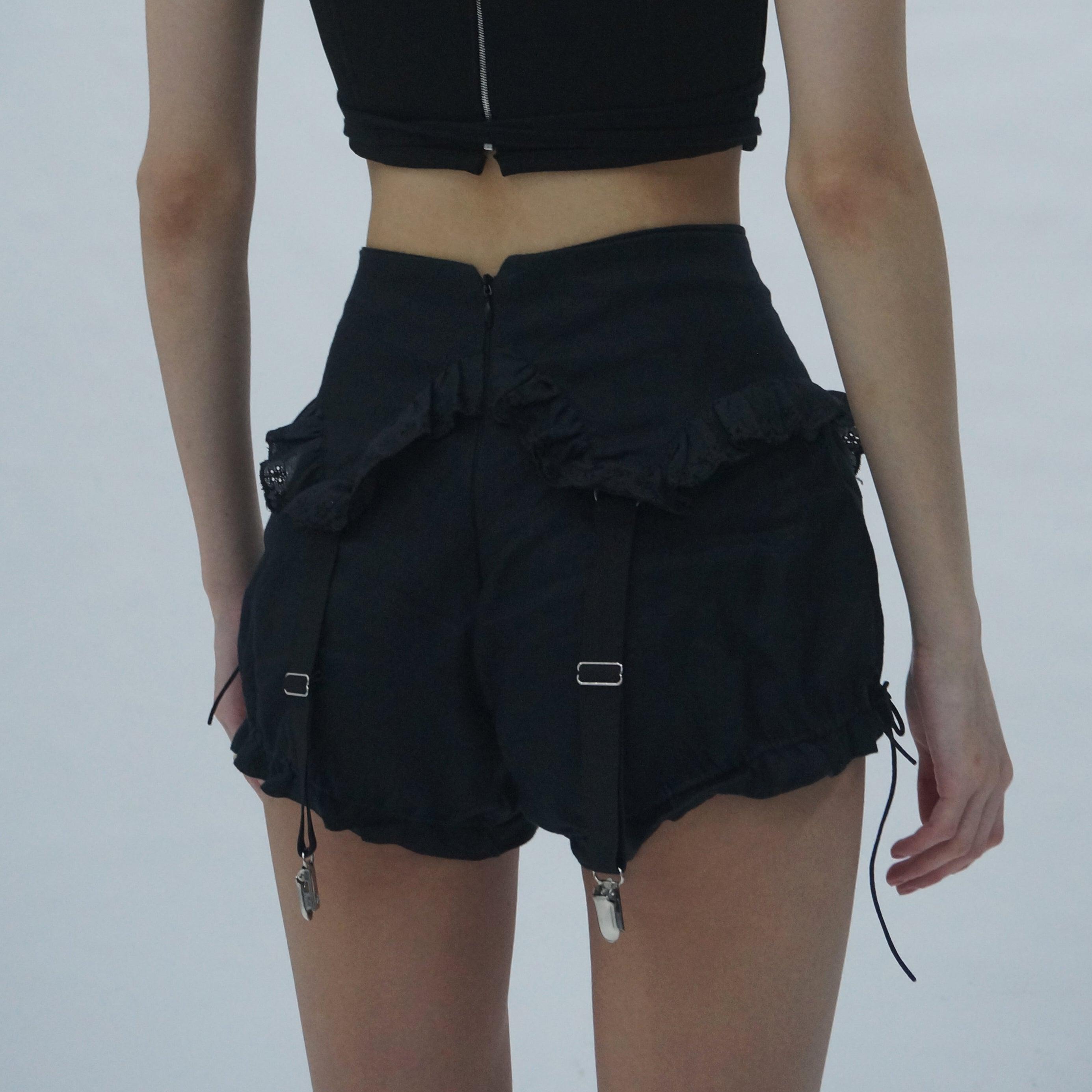 Clover Bloomers in Black