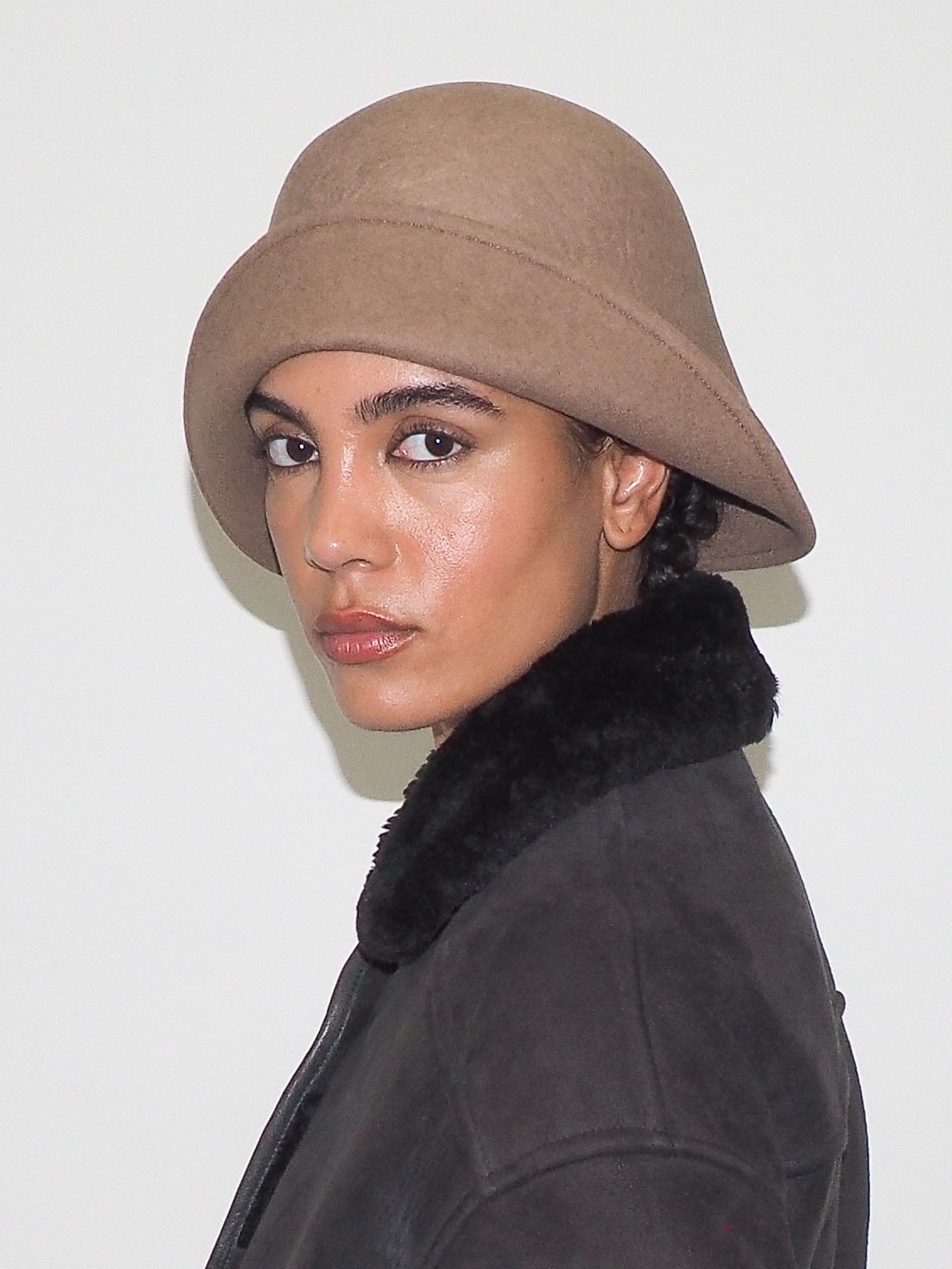 Crown Hat in Taupe Wool