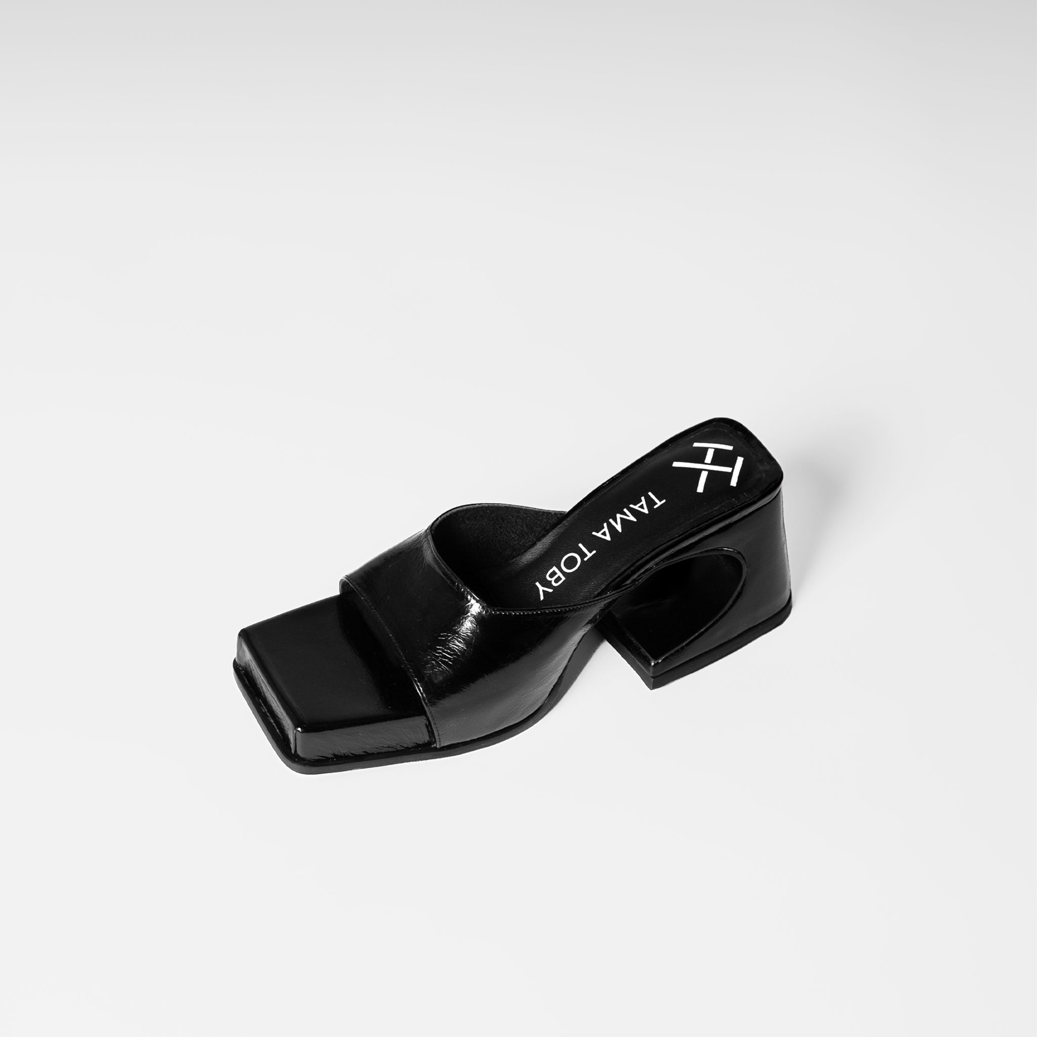 Diamond Black Gigi Slide
