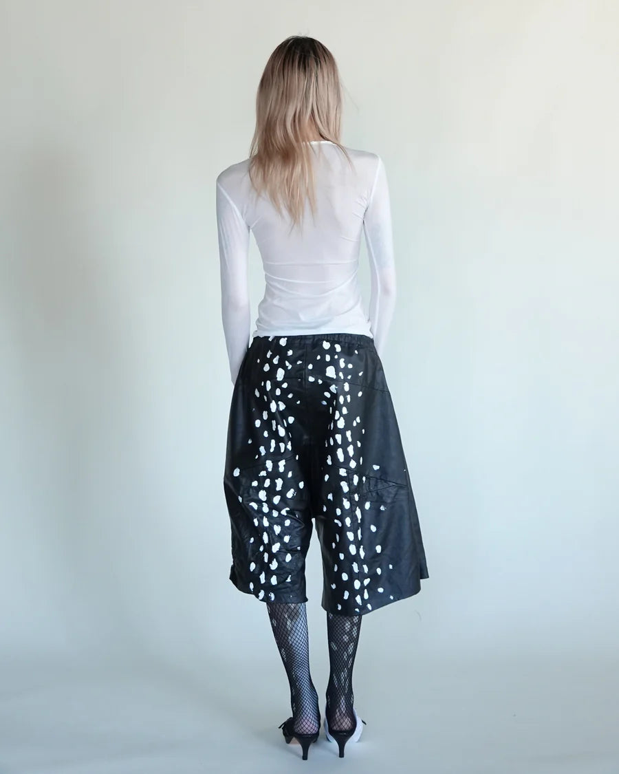 롱슬리브 탑을 잘라내세요