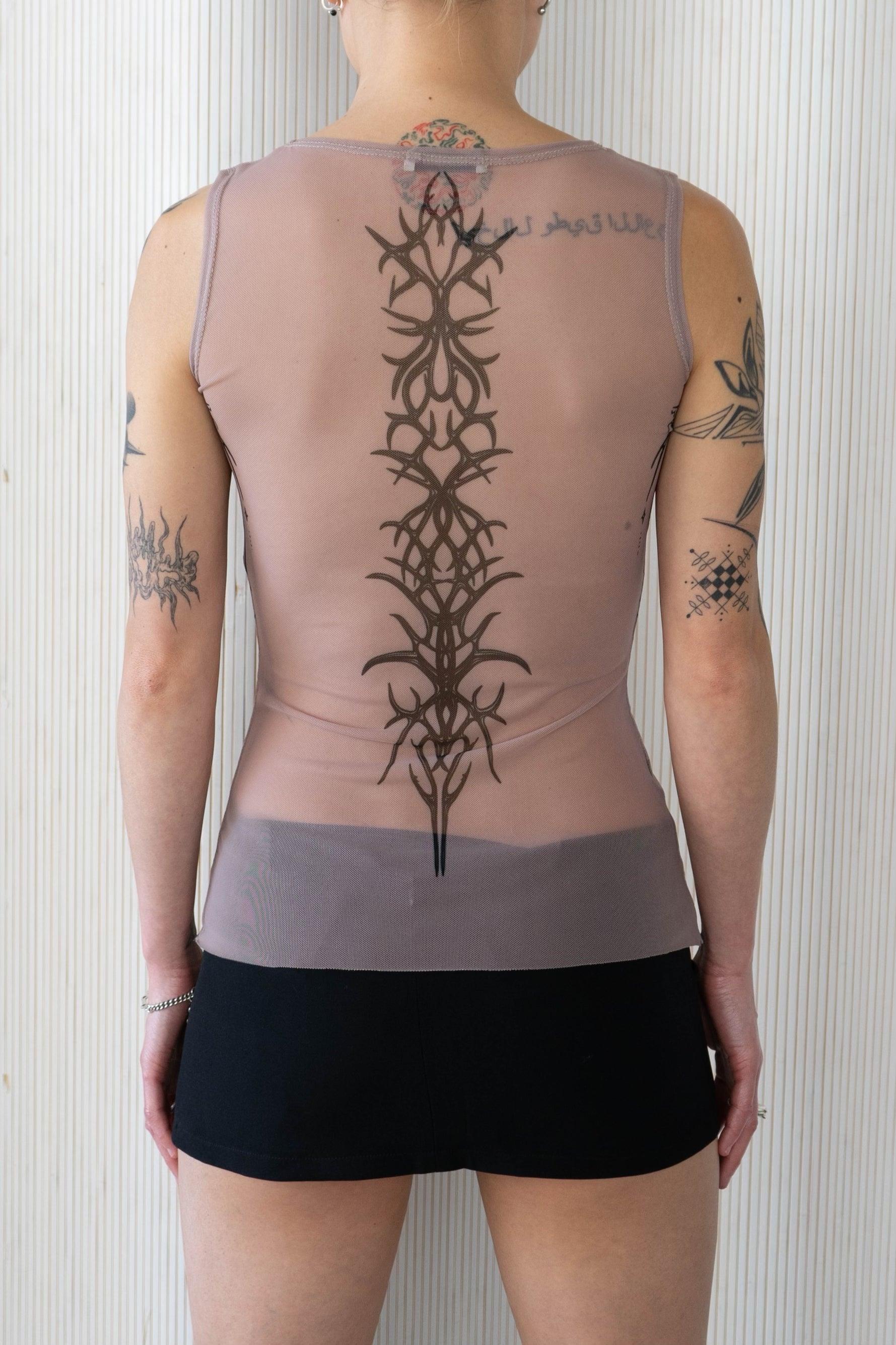 타투 메시 탱크