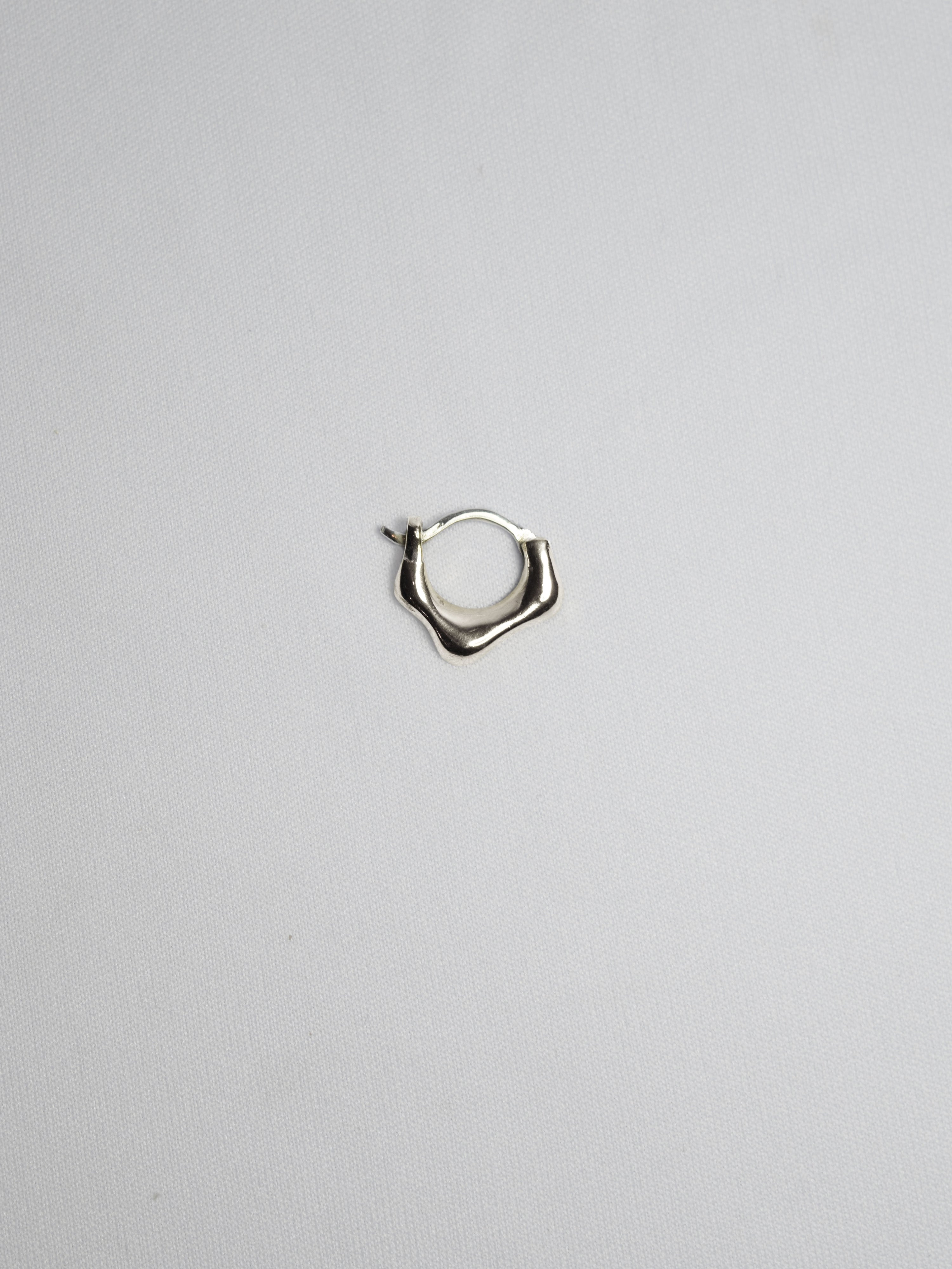 Small Melted Septum Piercing Silver