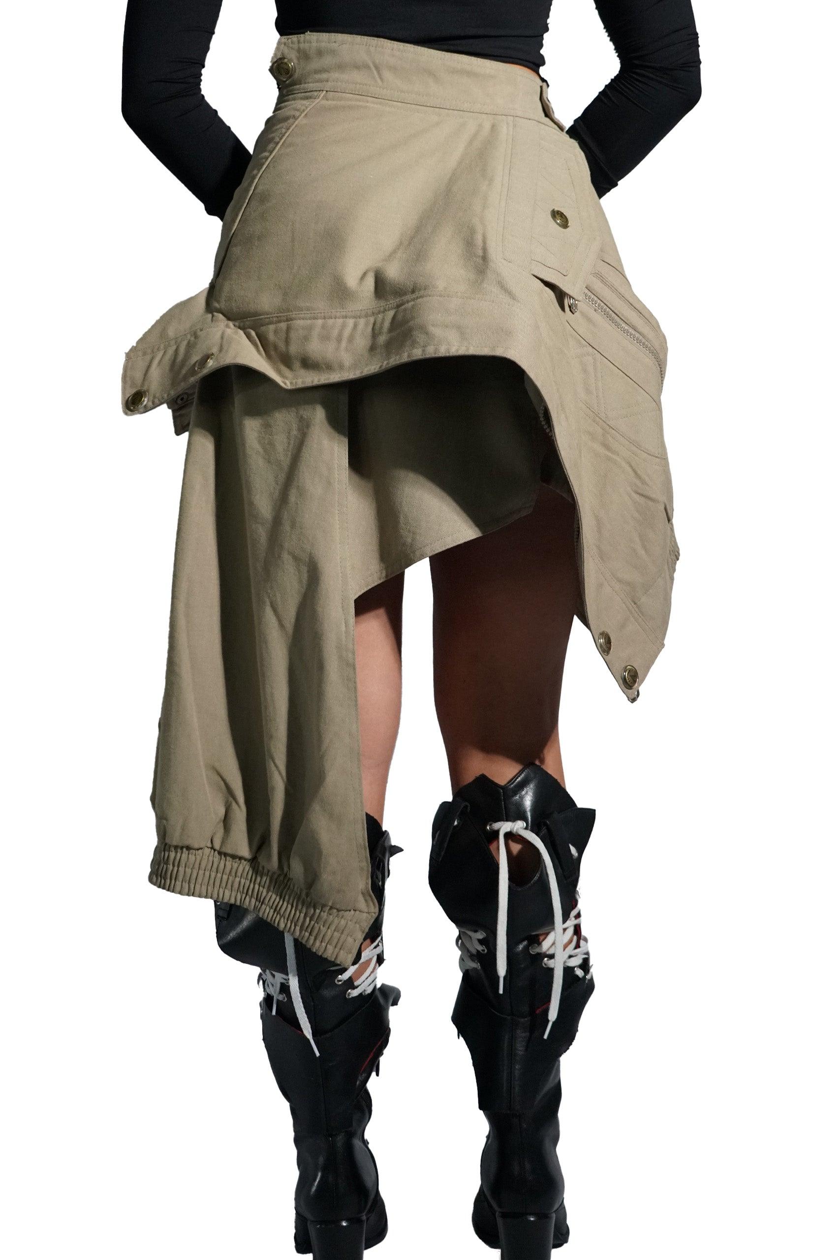 디컨스트럭티드 레이어드 스커트