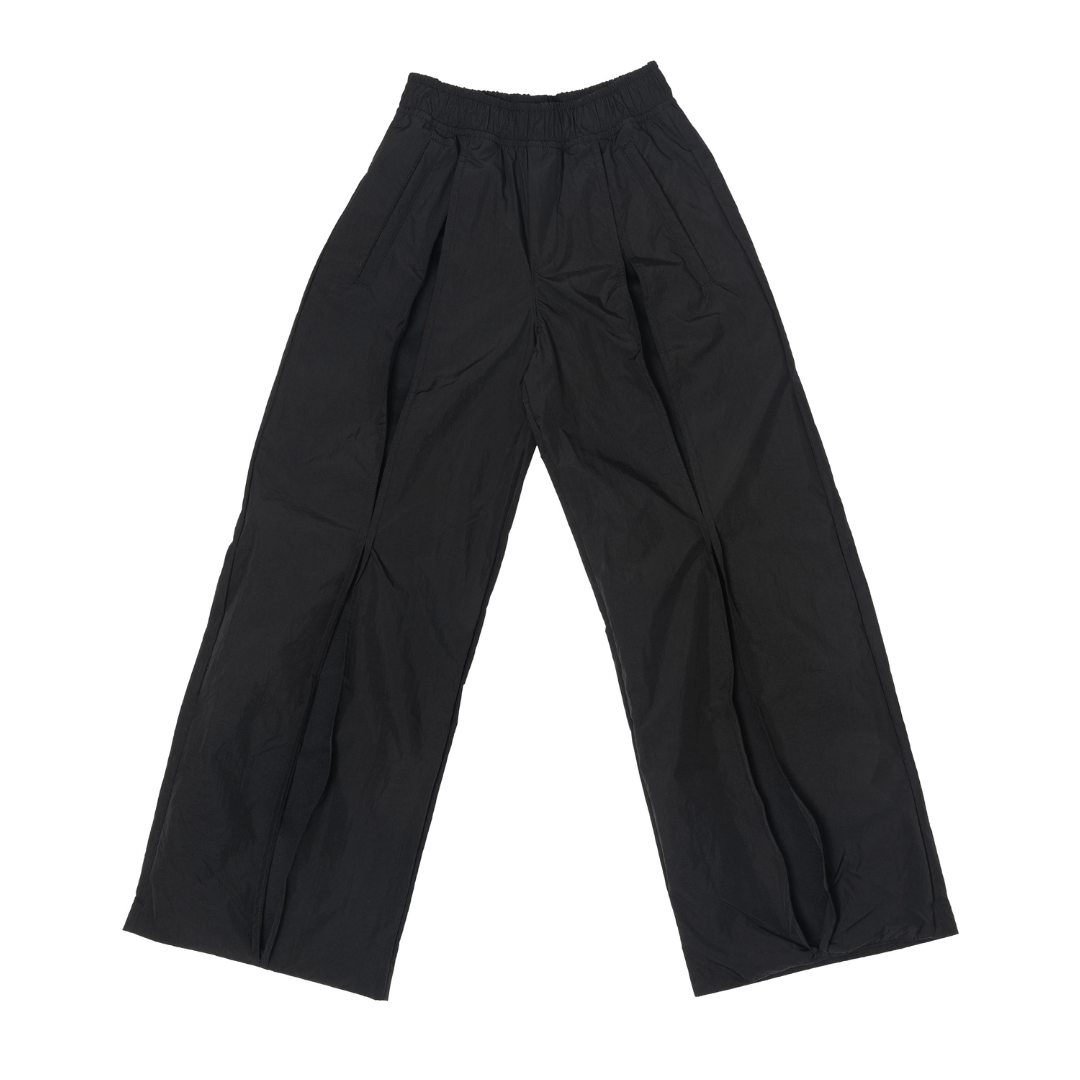 Stomata Track Pant in Kohl