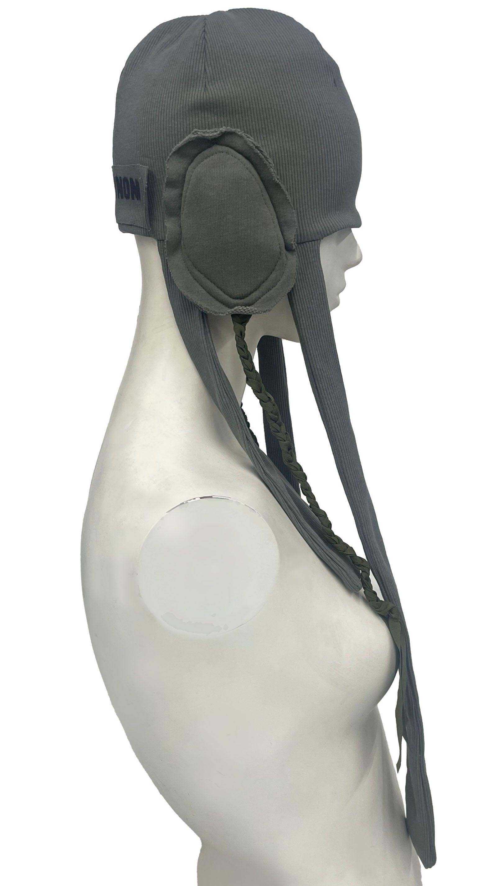 그레이 이어캡 비니