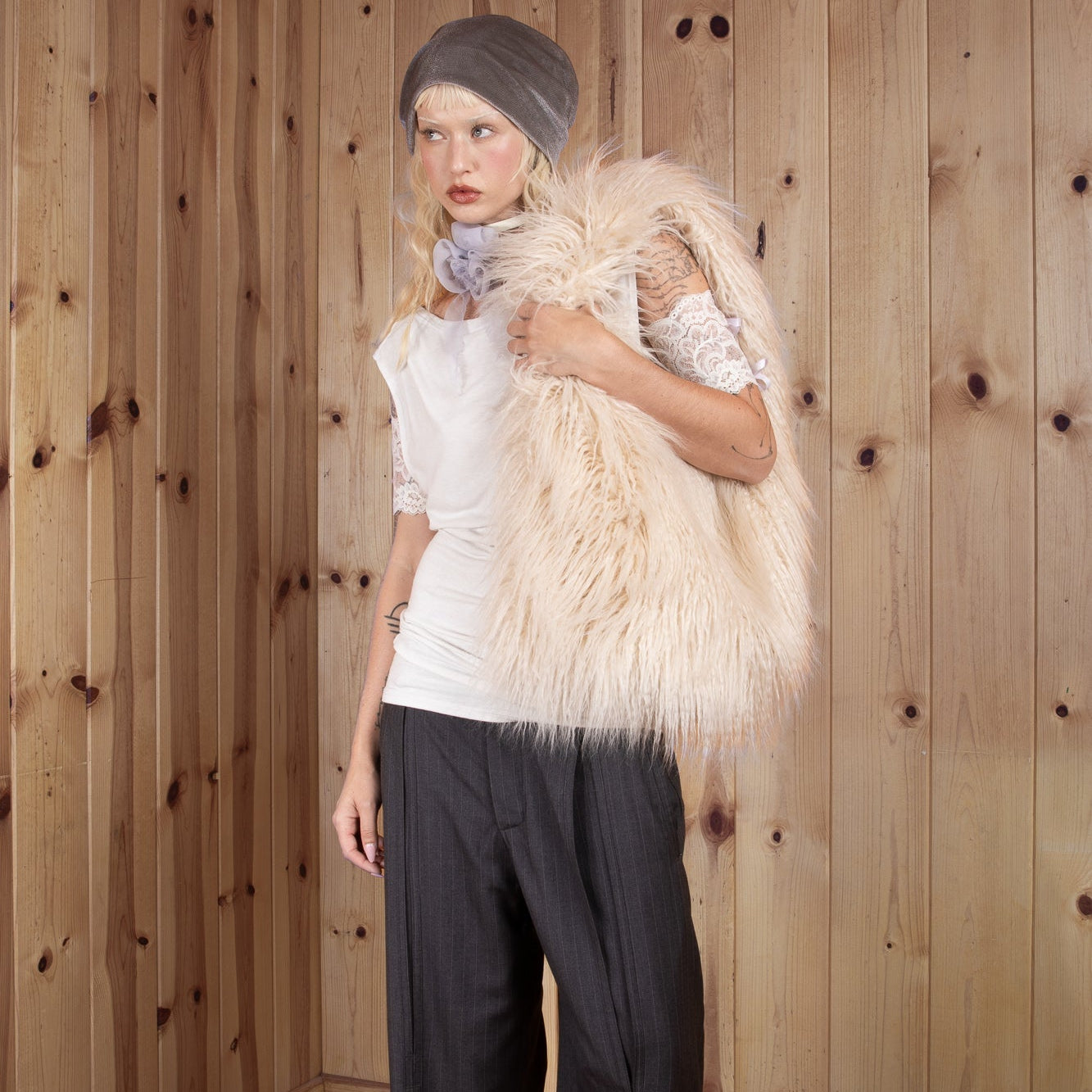 Fur Tote Cream Yak