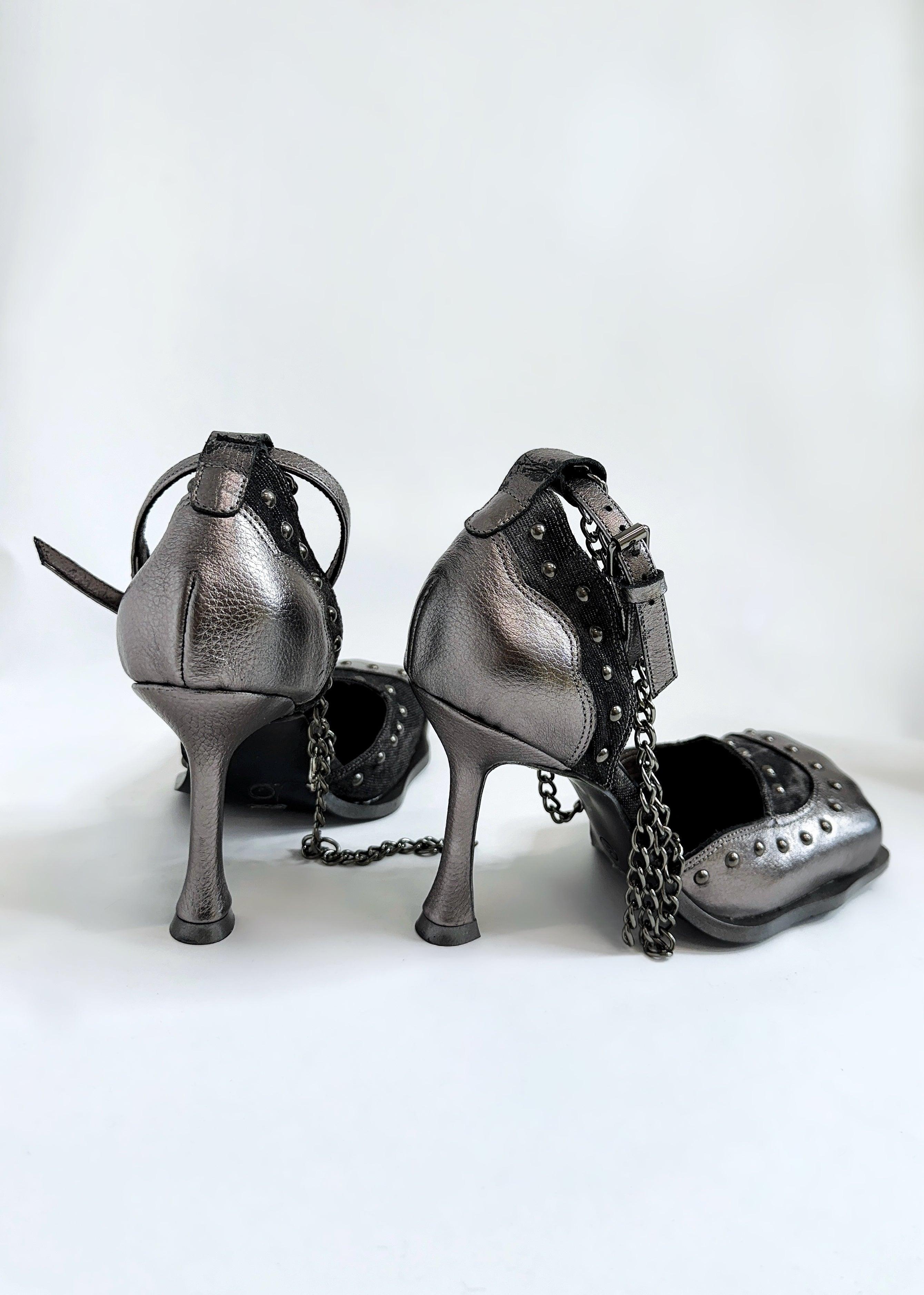 靴 AMERI Vintage MEDI MESH CONVERSION PUMPS Metallic Mesh Heels, Stuart Weitzman Shoes, Cut Out Mesh