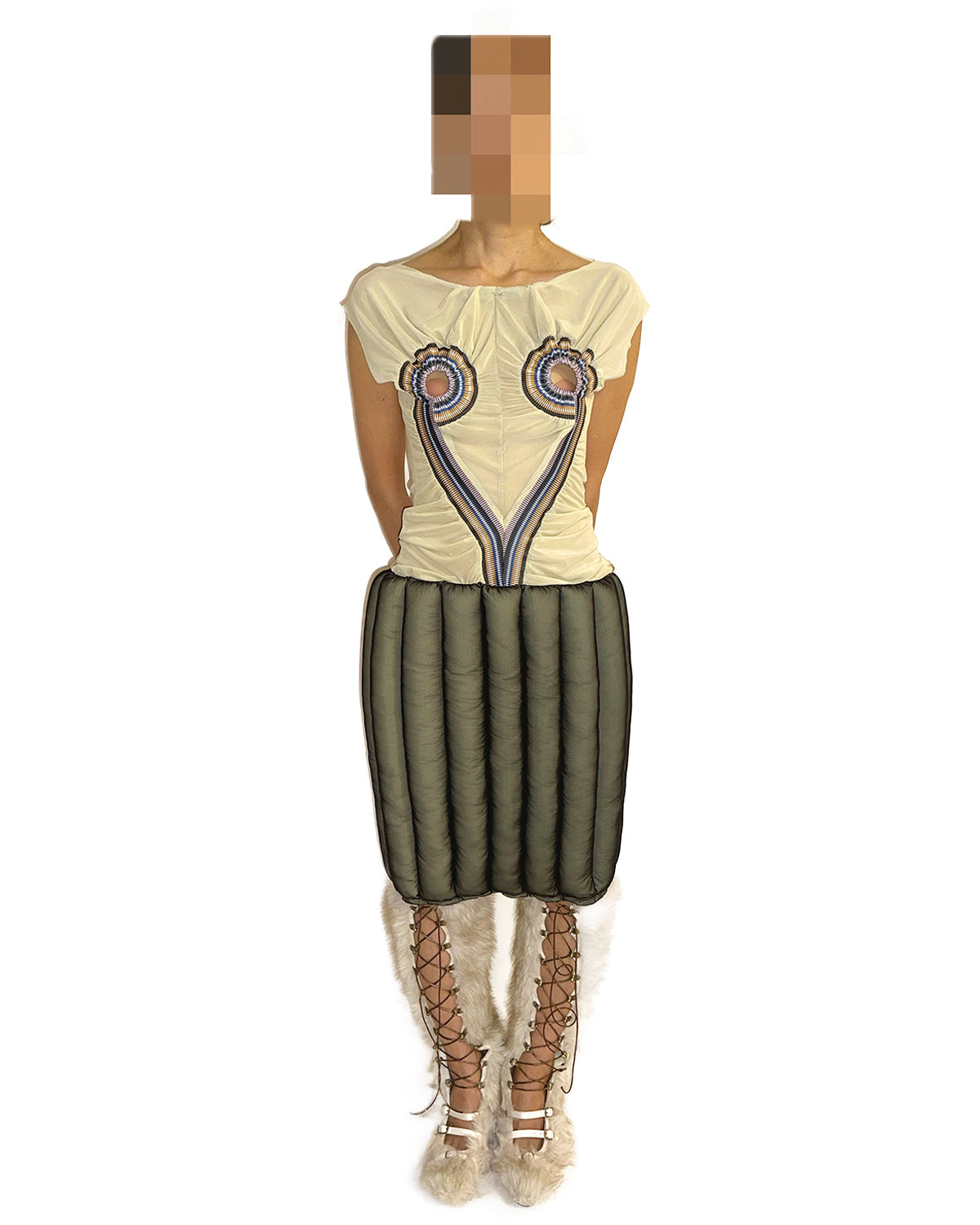 Sand Cream Mesh Top Rib Patched Heart Shape Tank Tee