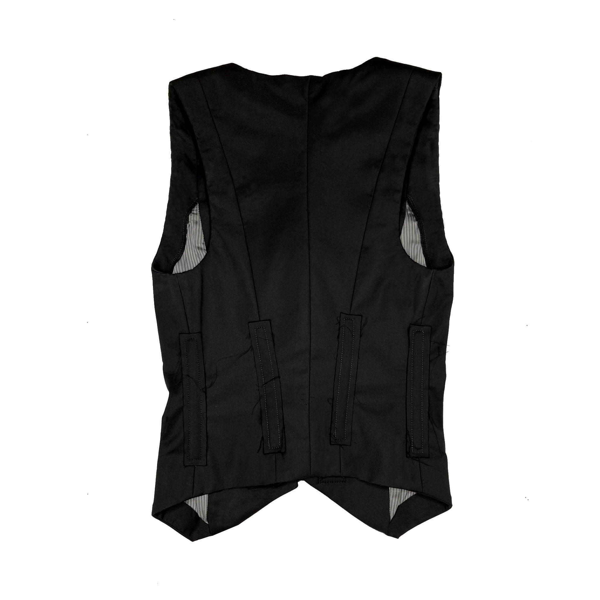 Die Korsett-Krawattenweste