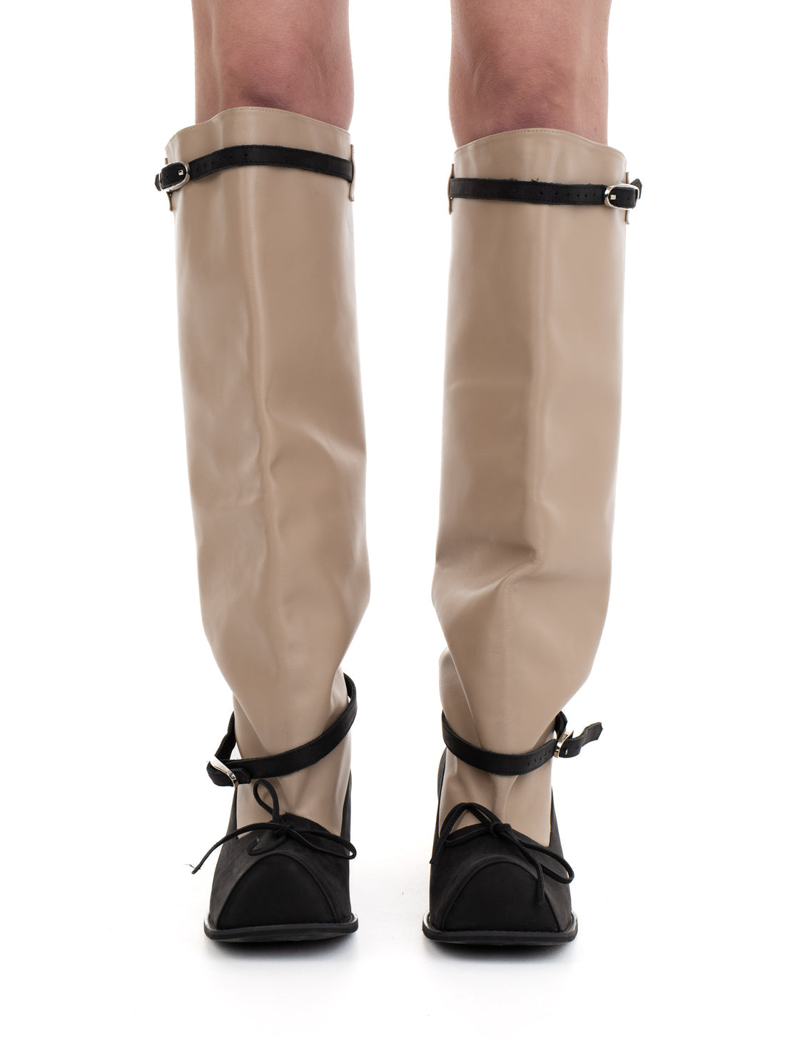 Hofa Stiefel in Schwarz