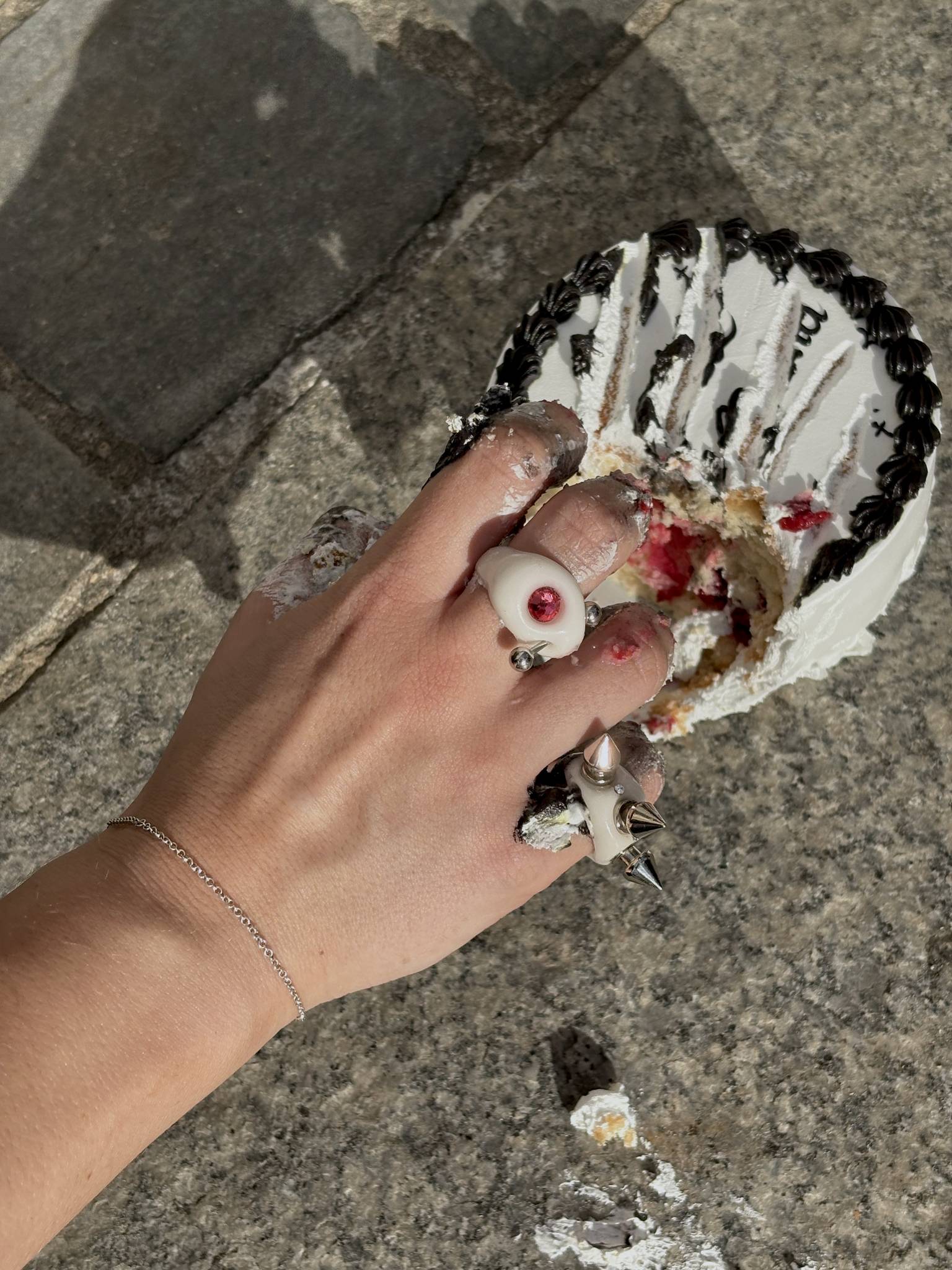 Spiky Cream