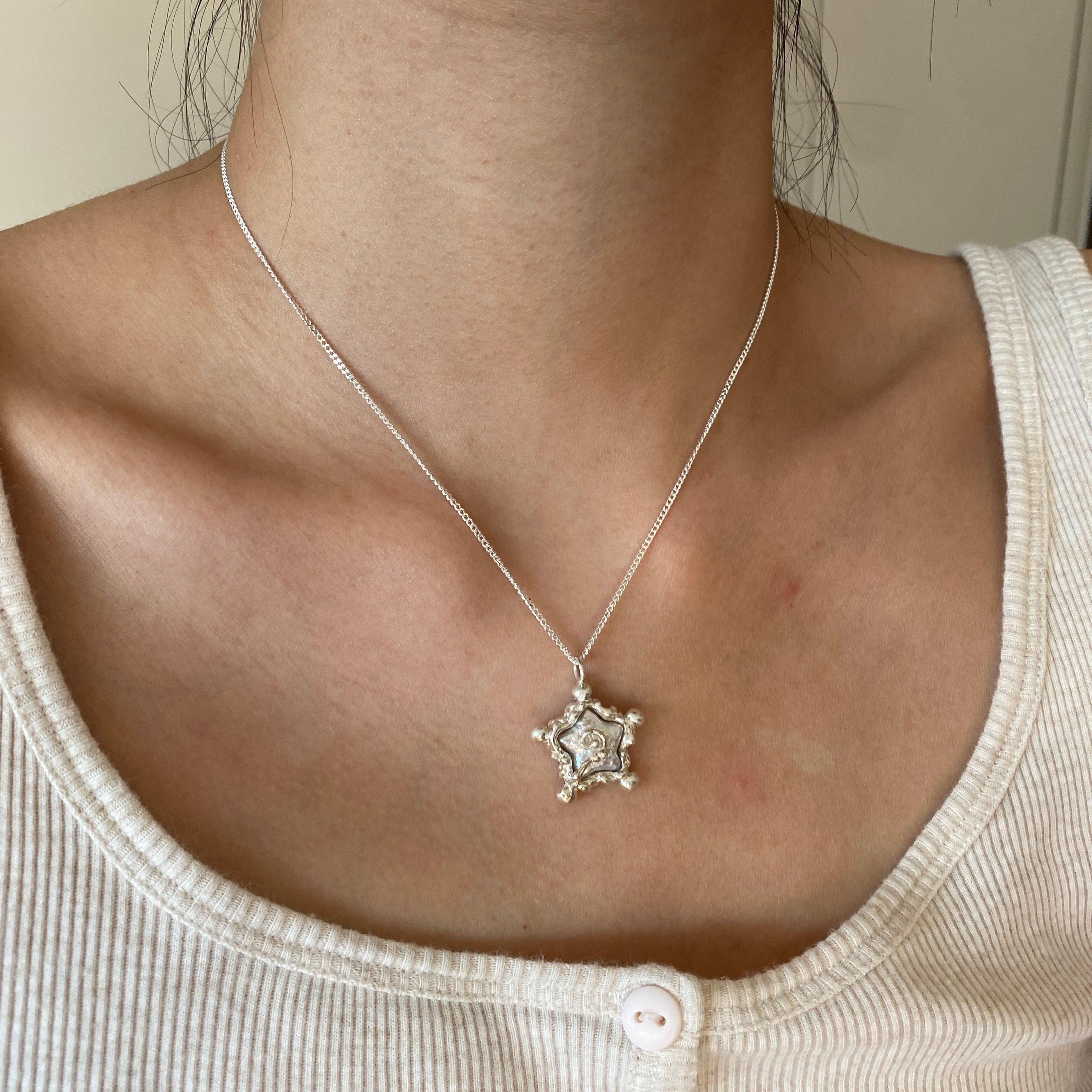 Star Necklace – ap0cene