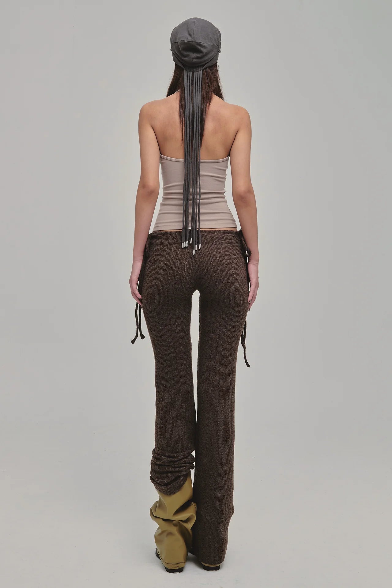 Dazed Knit Pants in Brown