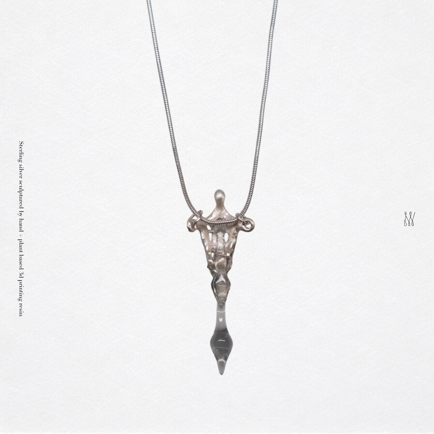 Hastata Spear necklace