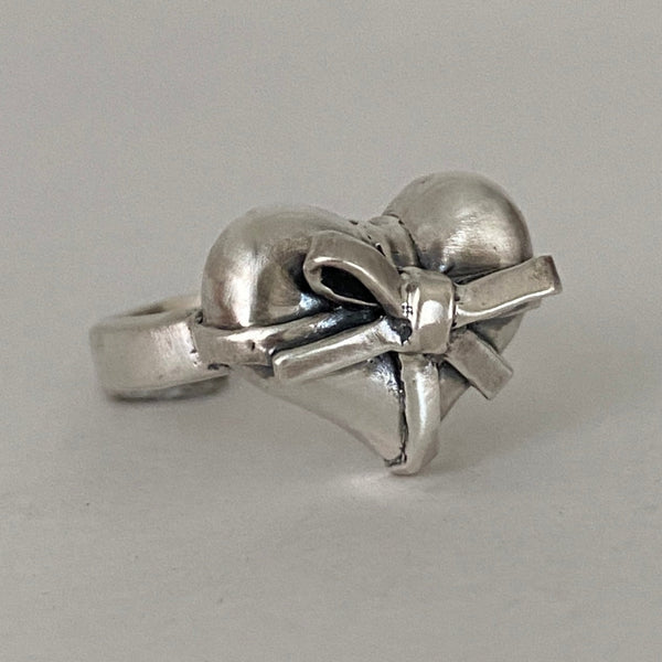 ☆nff☆ silver925 heart motif ring nff1 Vintage NF Signed Heart Hammered Sterling Silver Band Ring