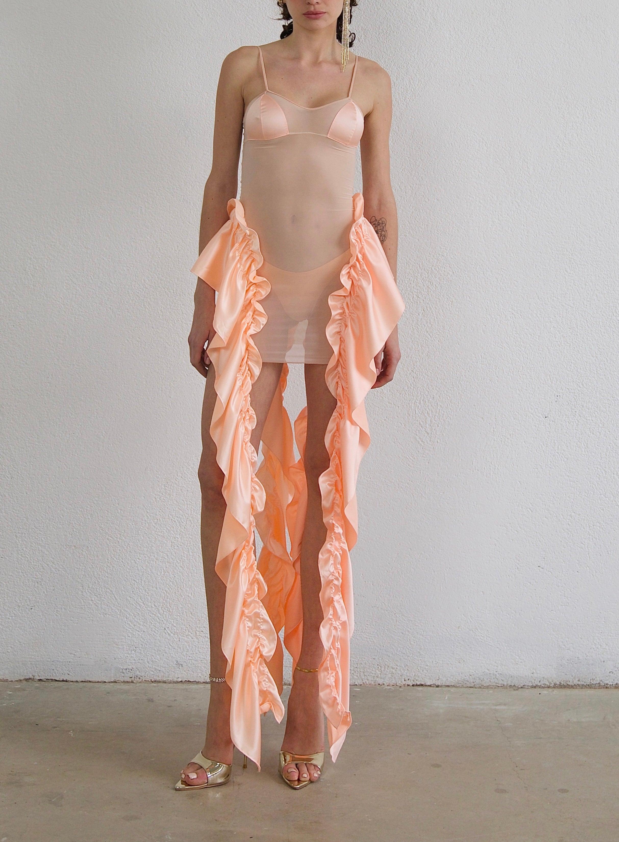 Mia Dress in Peach