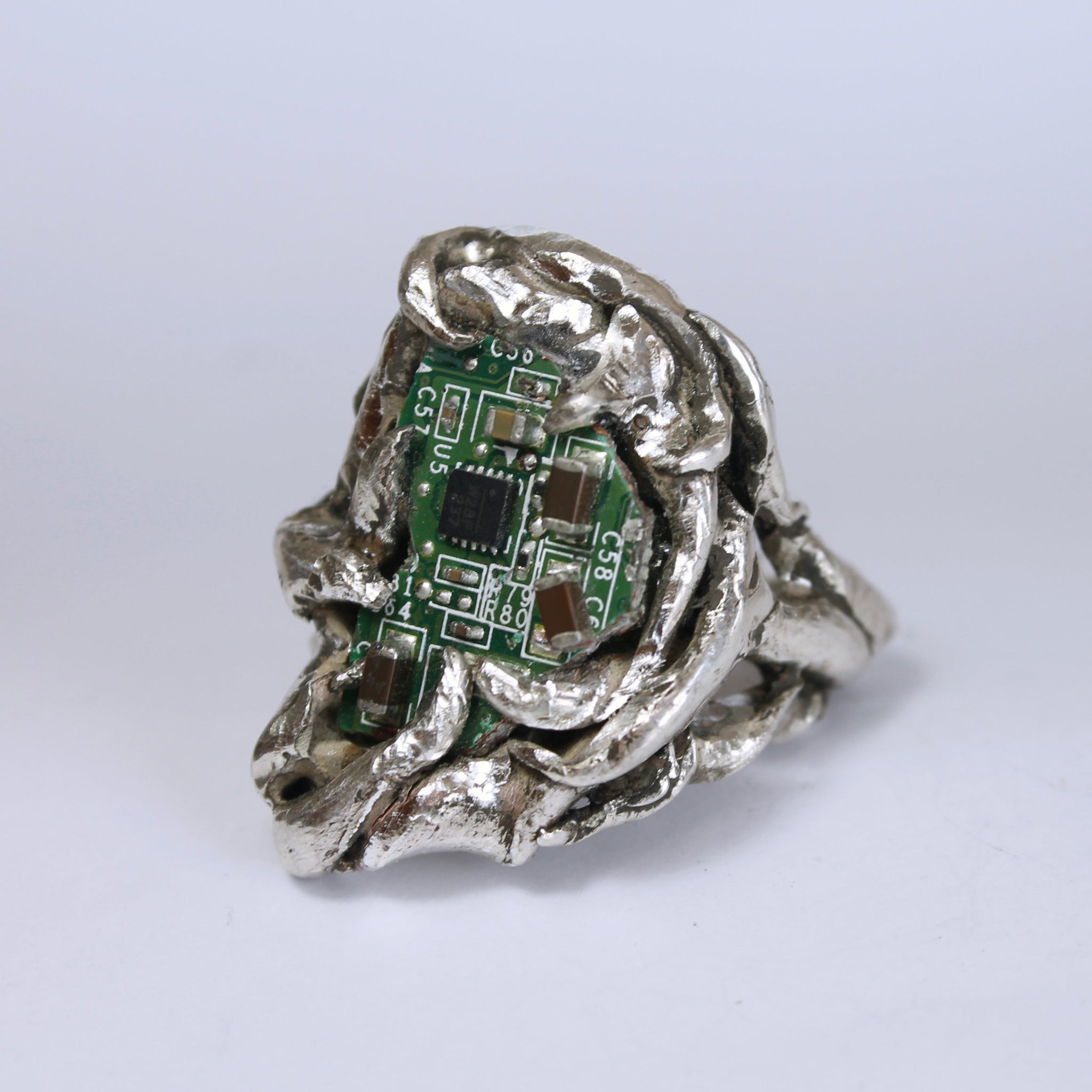 Technological Fragments Ring N°4