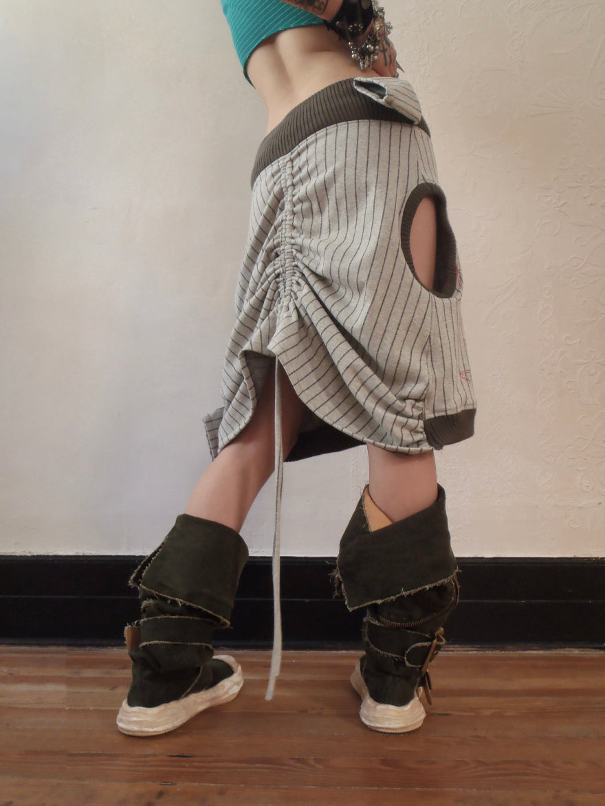 "Curse Text Transfer" Irregular Skirt