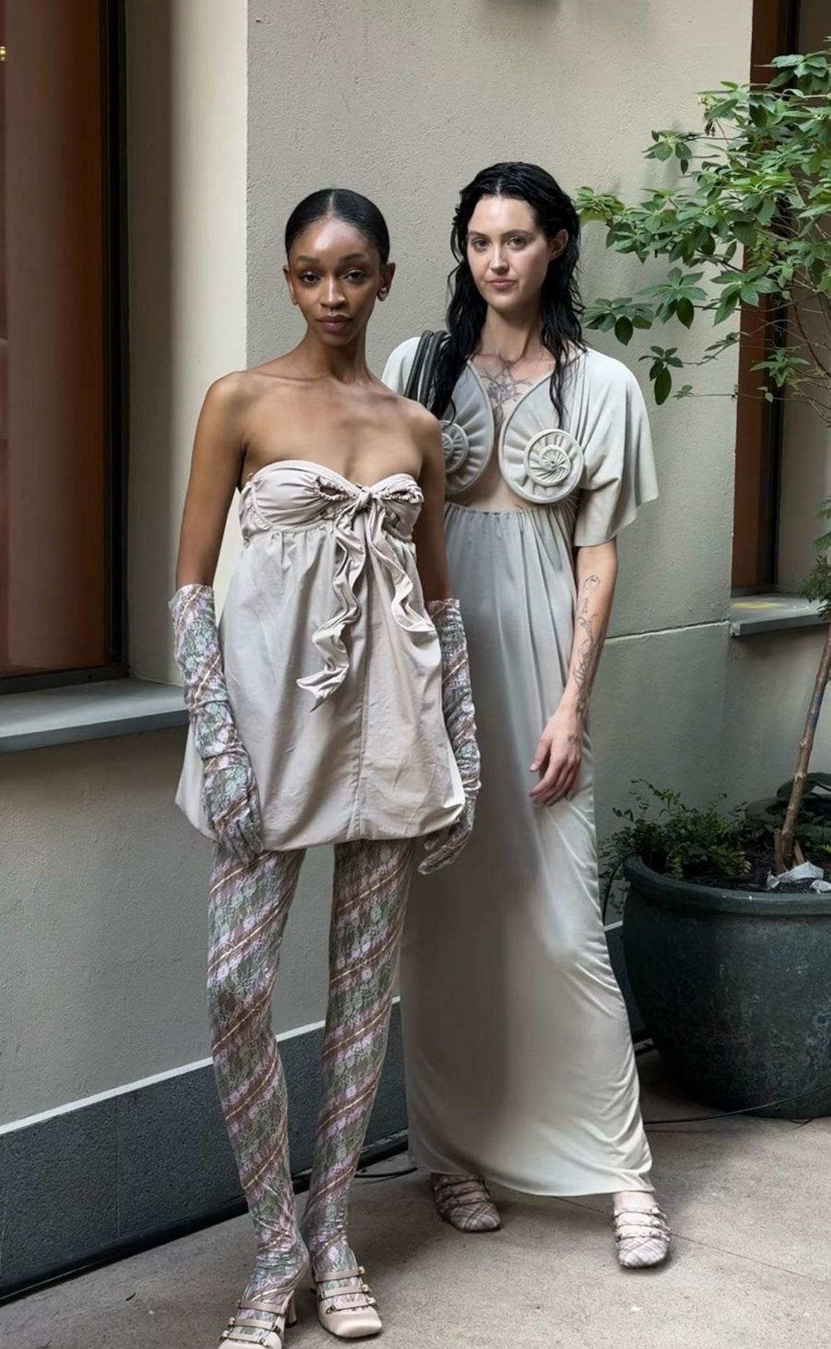 Sea Shell Swirl T-Shirt Gown Beige Jersey L