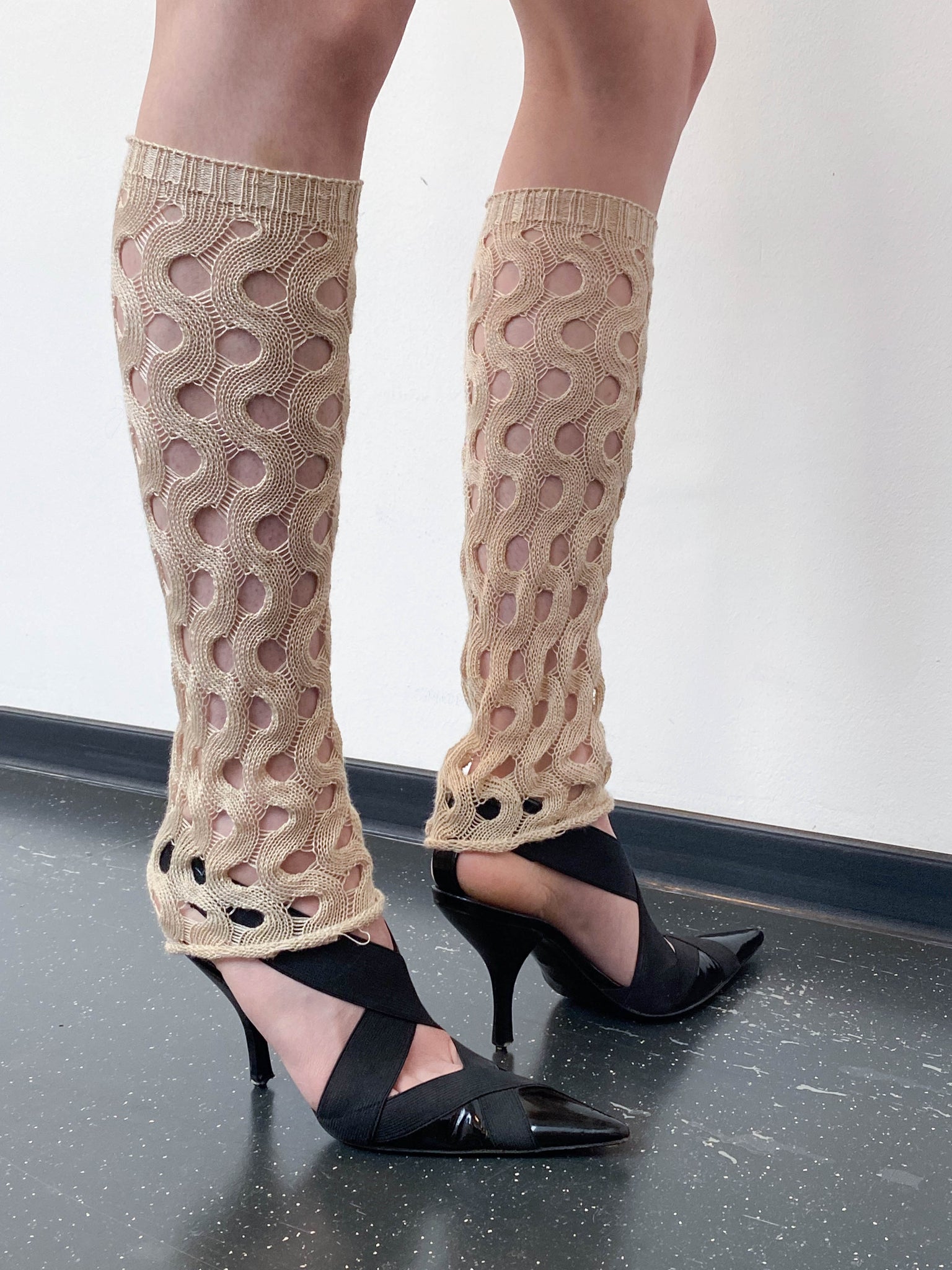 Wavy Lace Leg Warmers