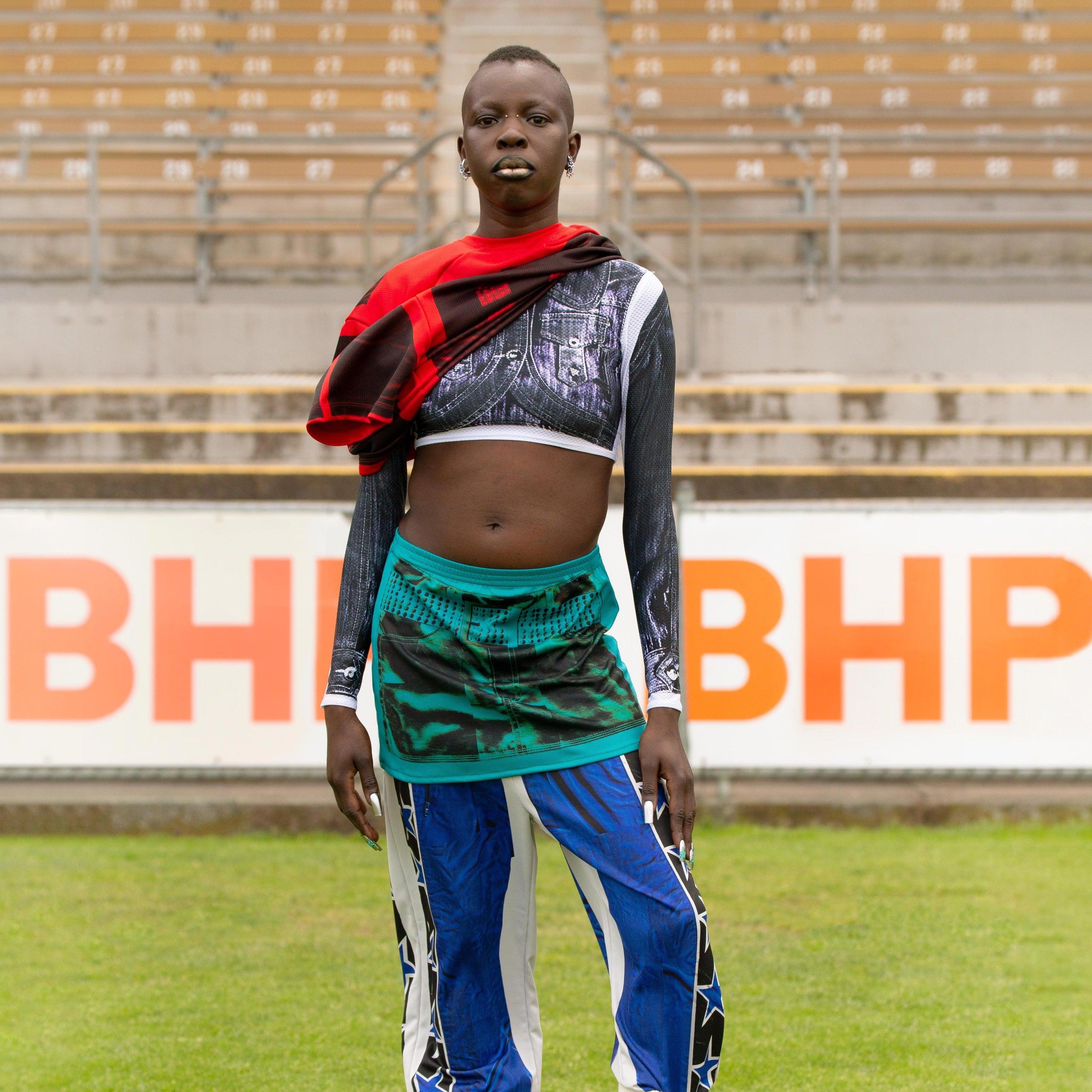 The Golden Skirt in Teal