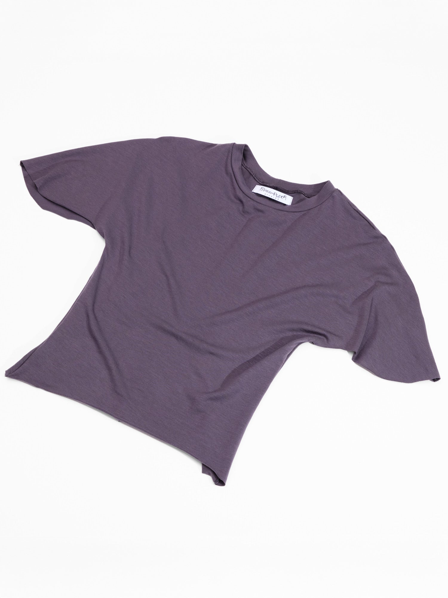 Lillies T-Shirt in Plum