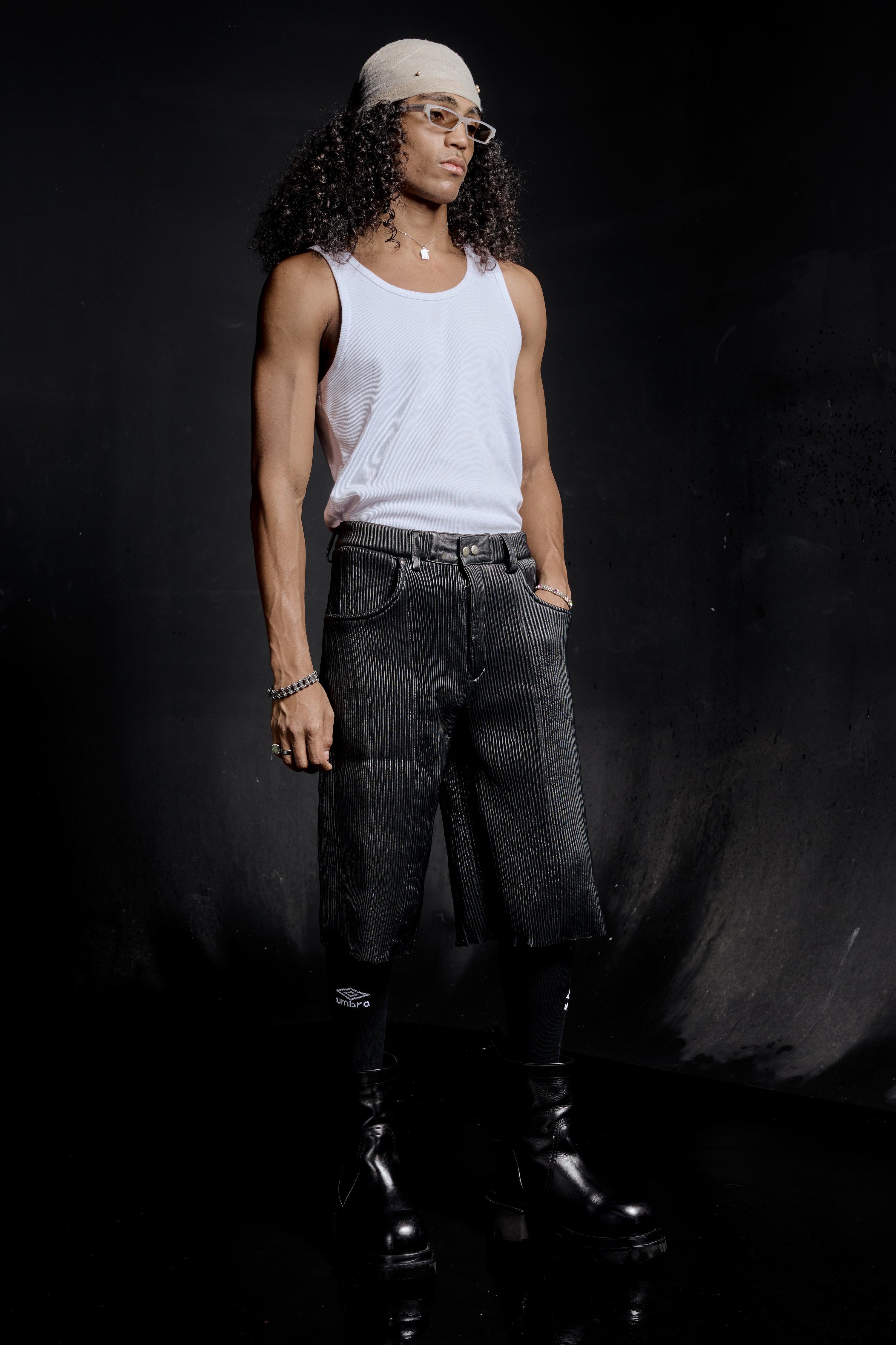 플리츠 가죽 조르츠