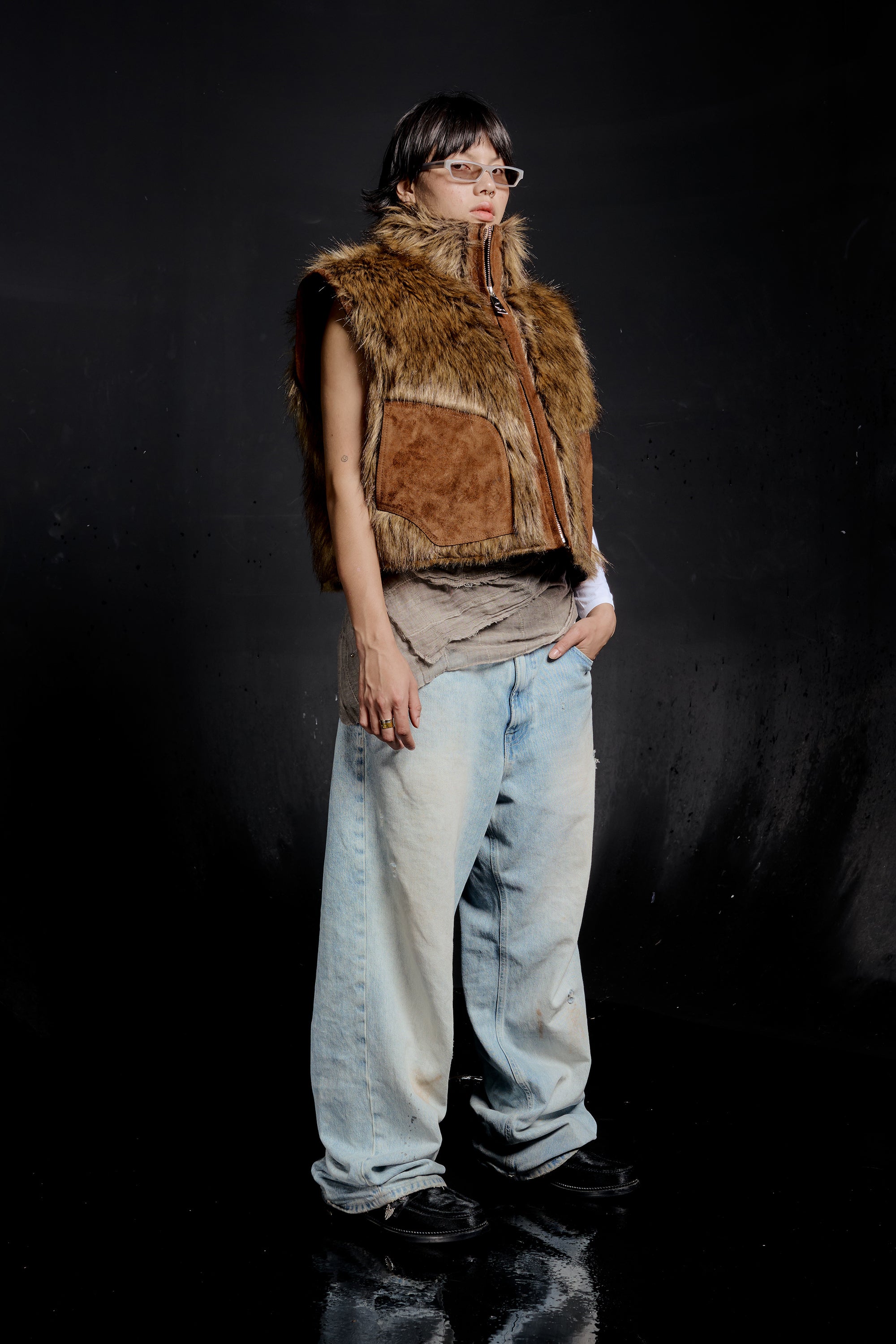 블론드 색상의 세이블 퍼 봄버 재킷