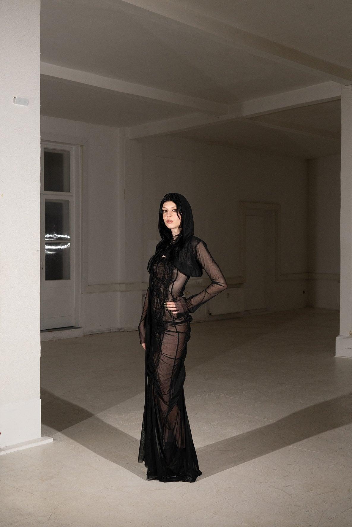 맥시 오더 드레스