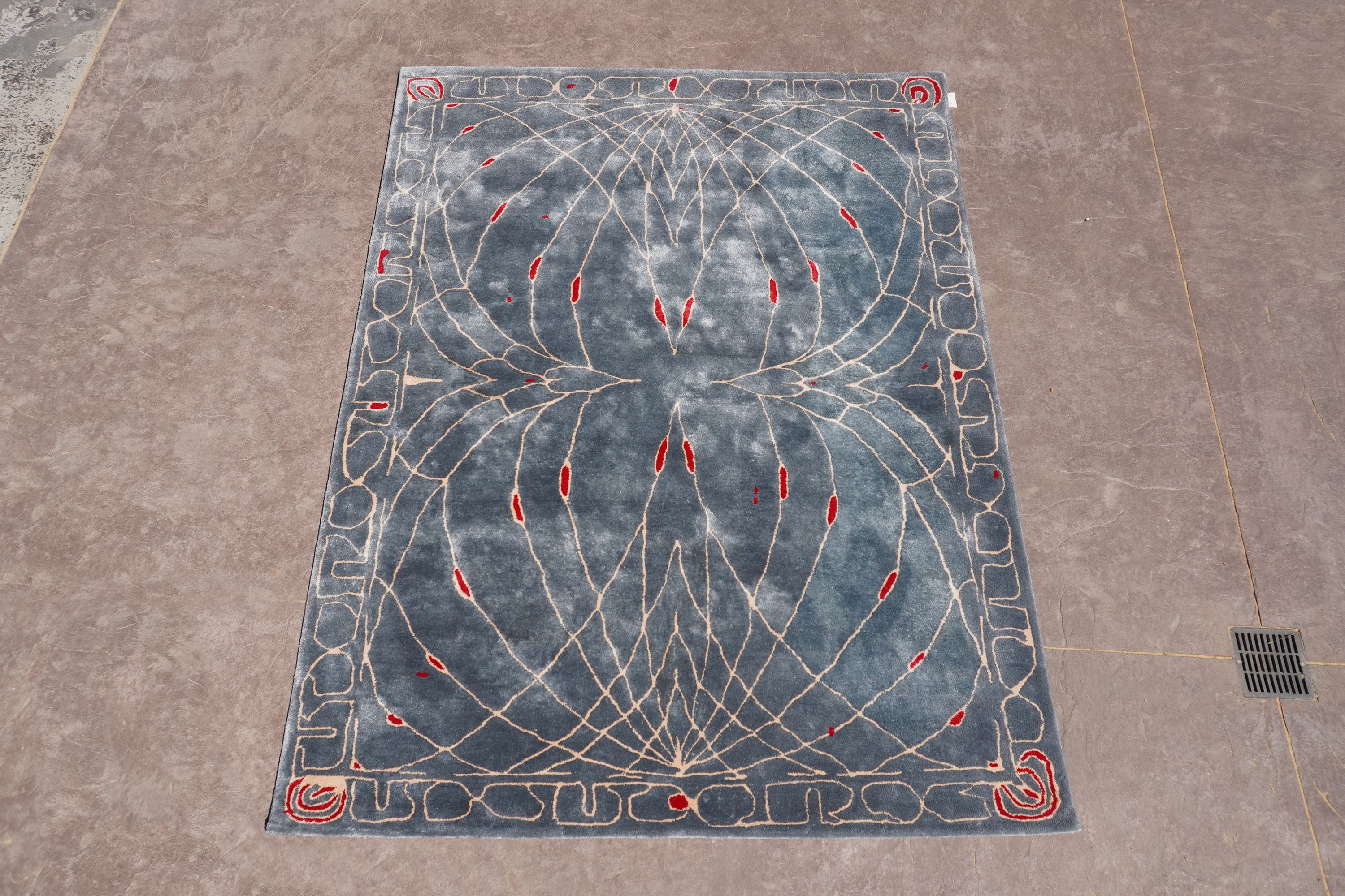 Moth rug in Bamboo Silk